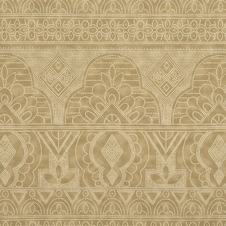 Thibaut Medinas in Camel (F981301)