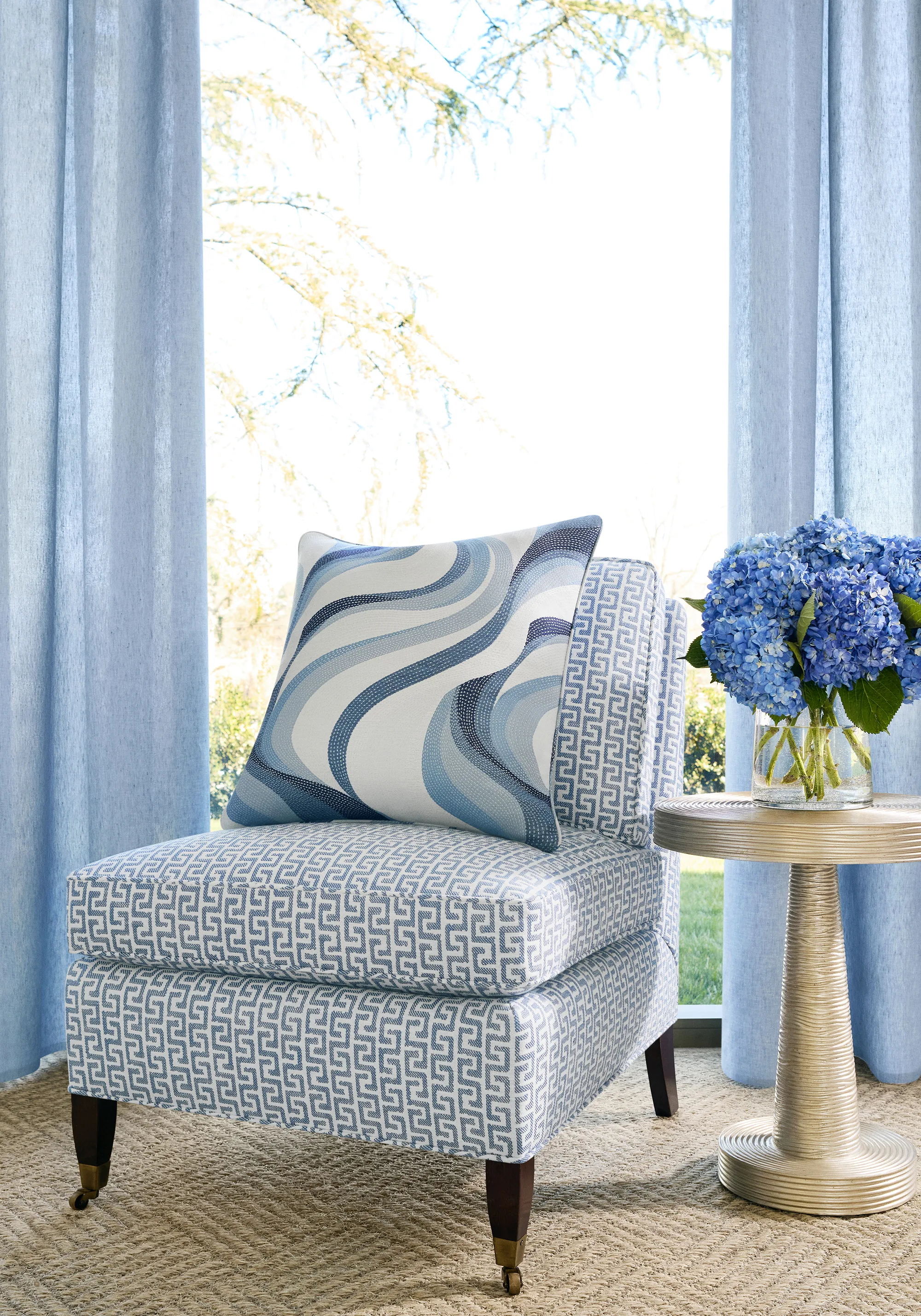 Thibaut Merritt in Cornflower (W74248)