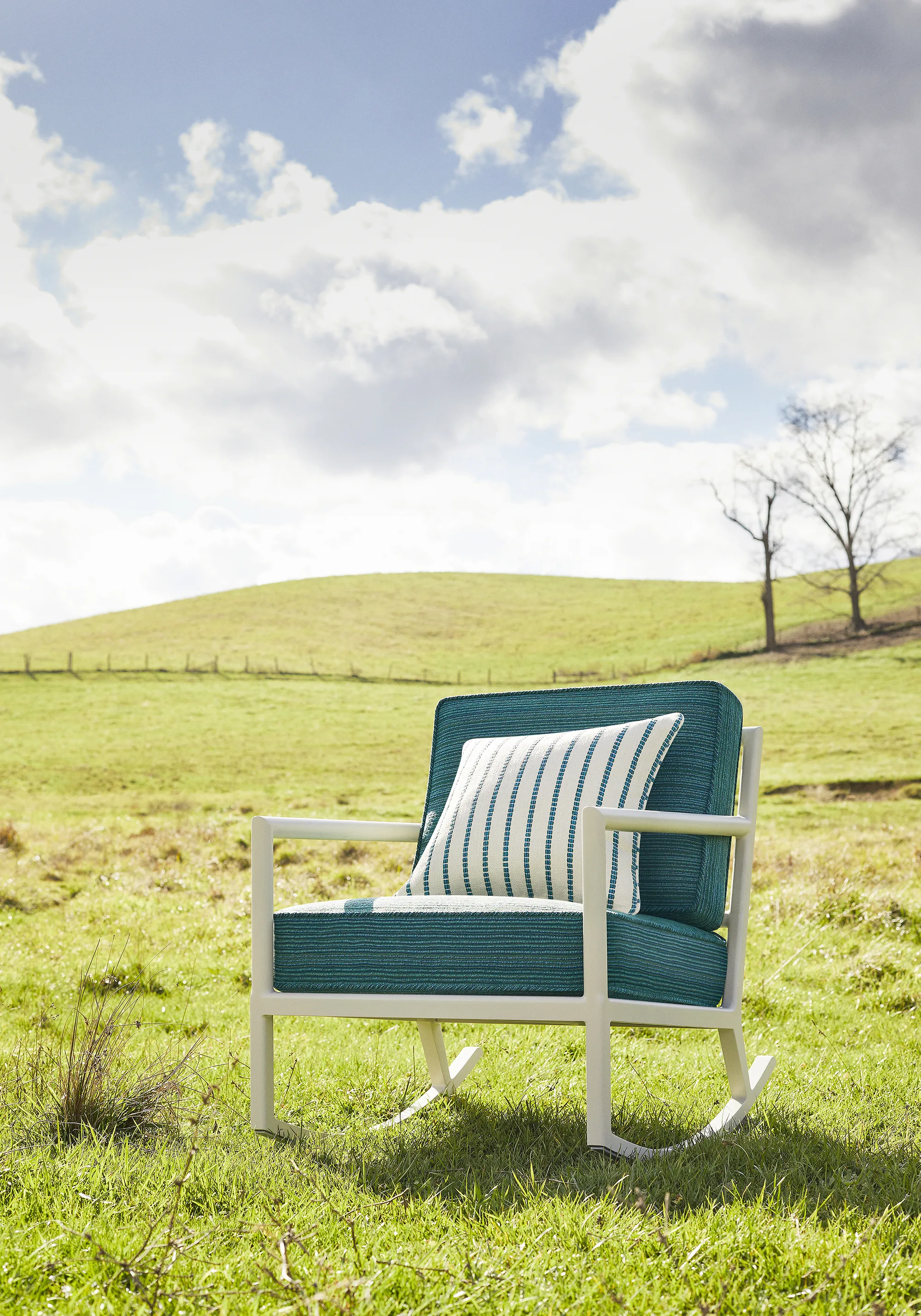 Thibaut Oak Creek Stripe in Lagoon (W78342)