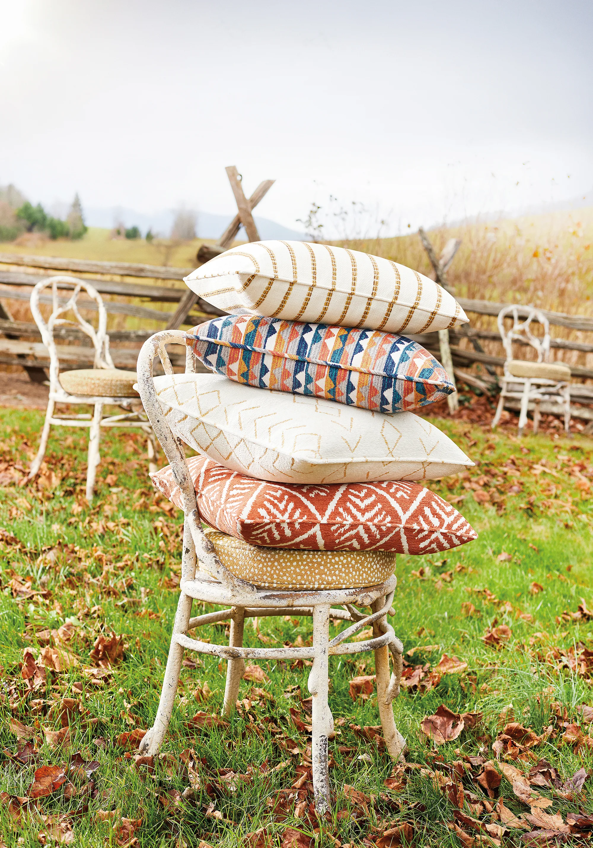 Thibaut Oak Creek Stripe in Straw (W78340)