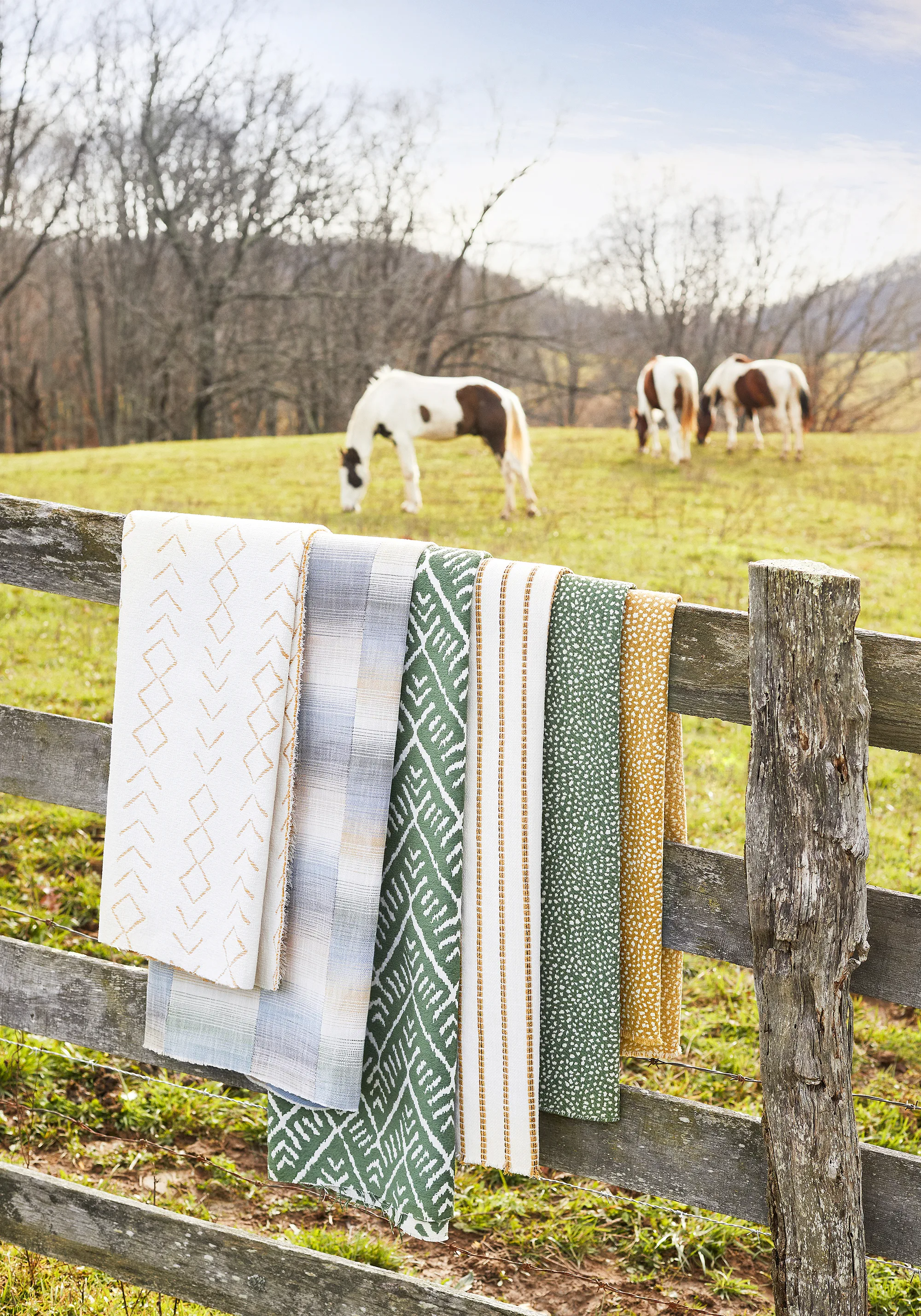 Thibaut Oak Creek Stripe in Straw (W78340)