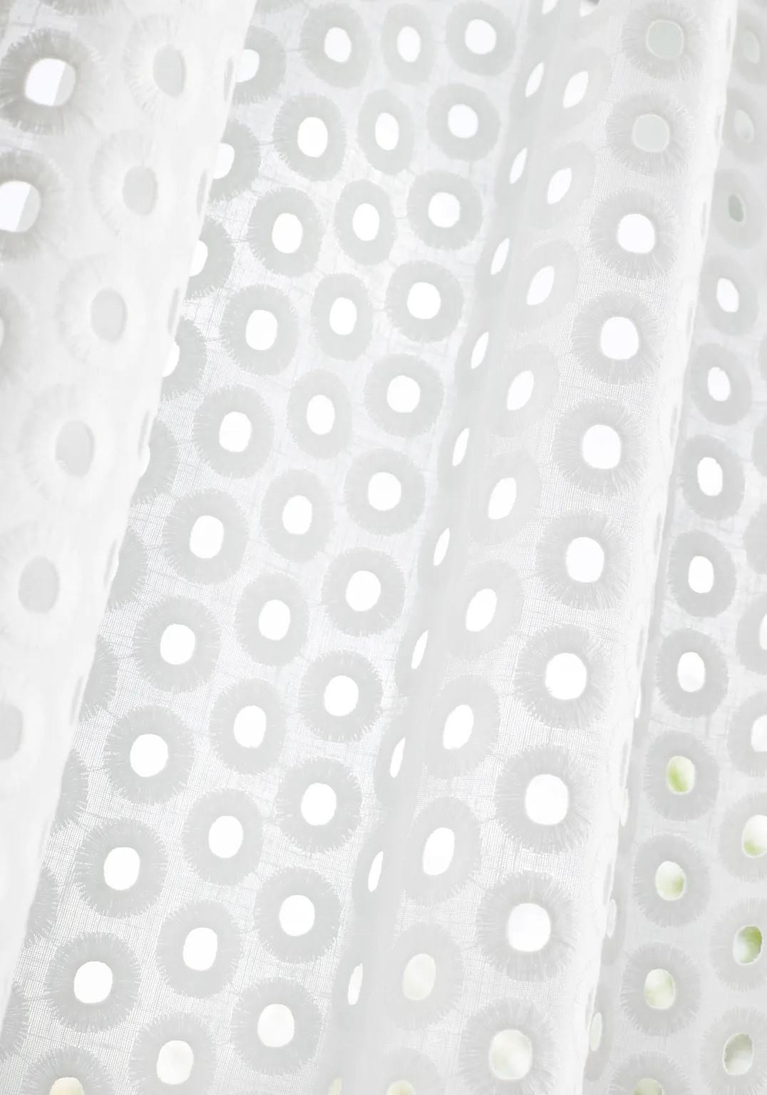 Thibaut Orla Embroidery in Snow White (FWW8224)