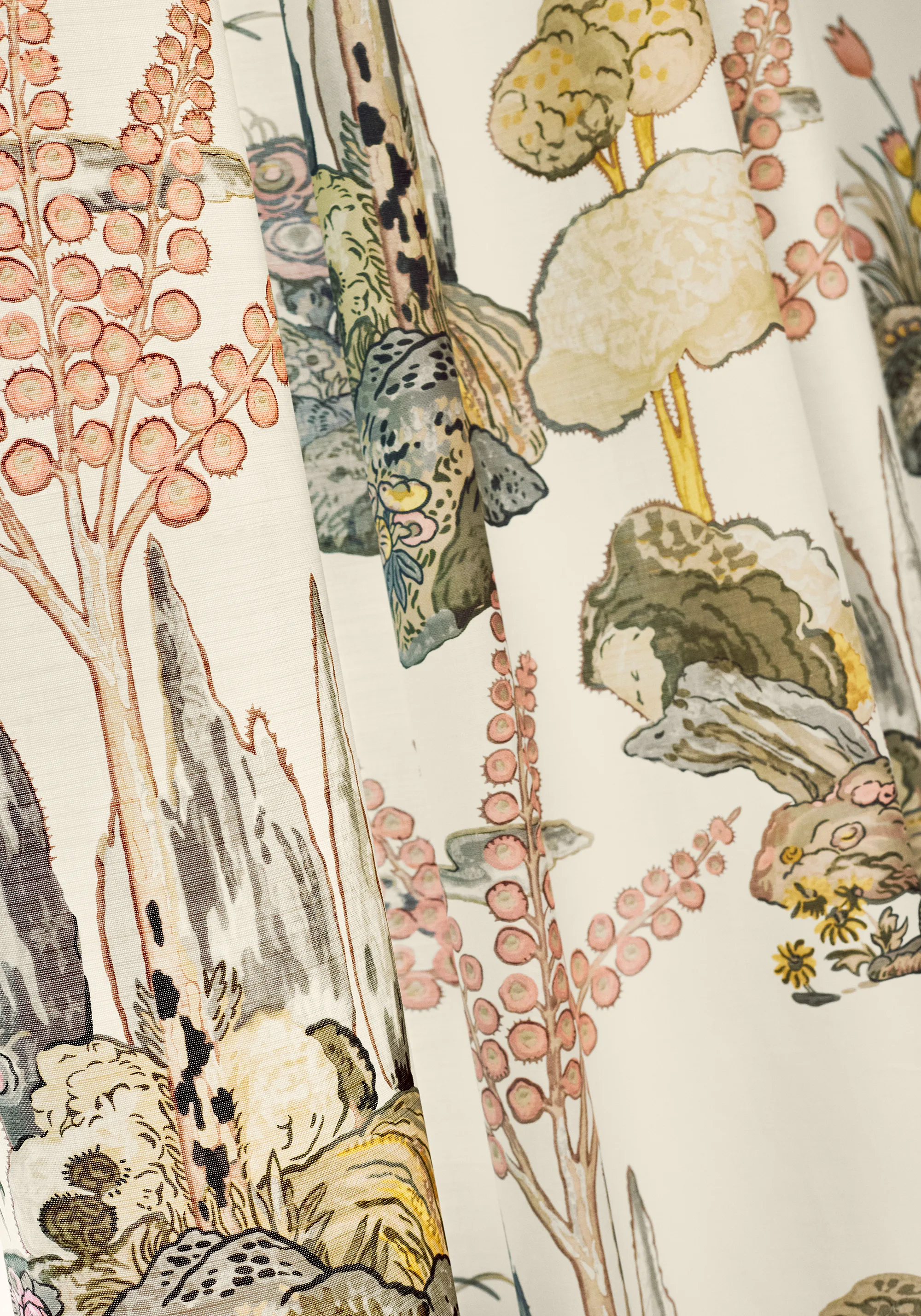 Thibaut Orleans in Apricot and Ginger (F945026)