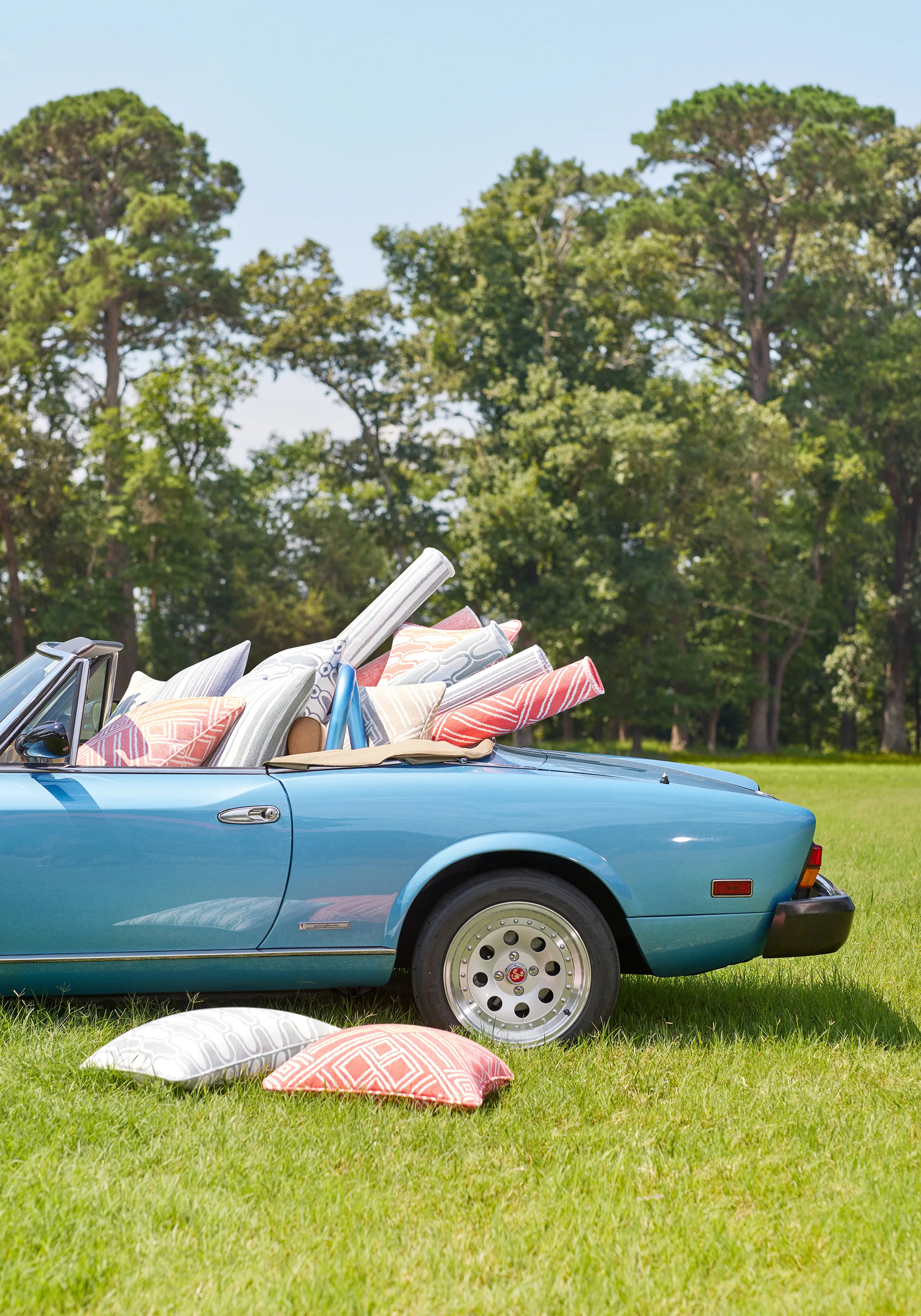 Thibaut Pintado Stripe in Sand (W8500)