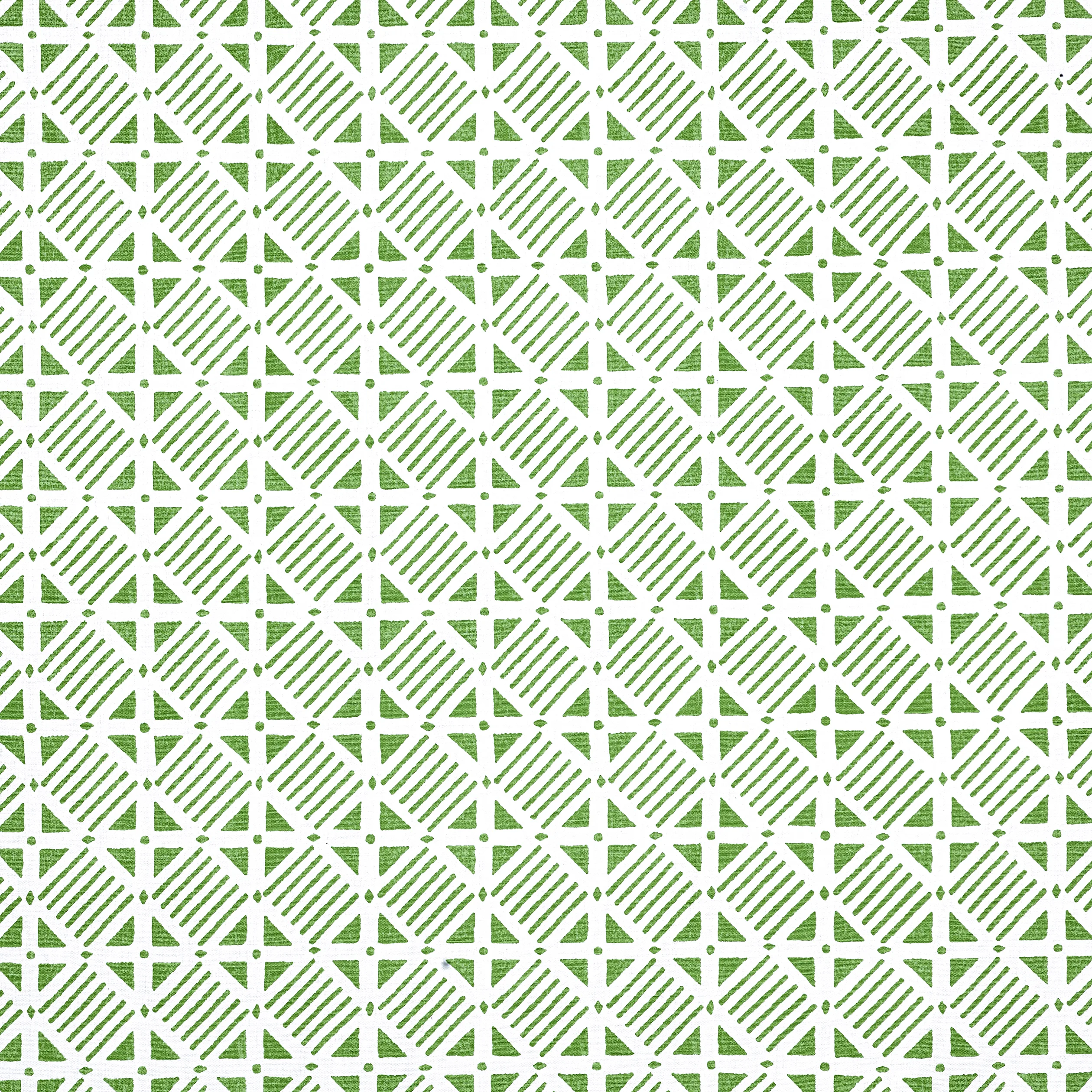 F916218 | Plaza – Green