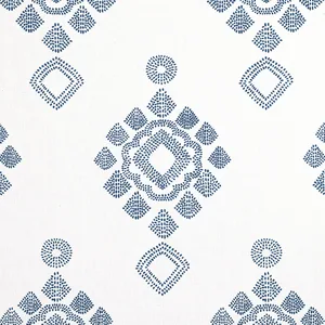 Thibaut Province Medallion in Navy (F981323)
