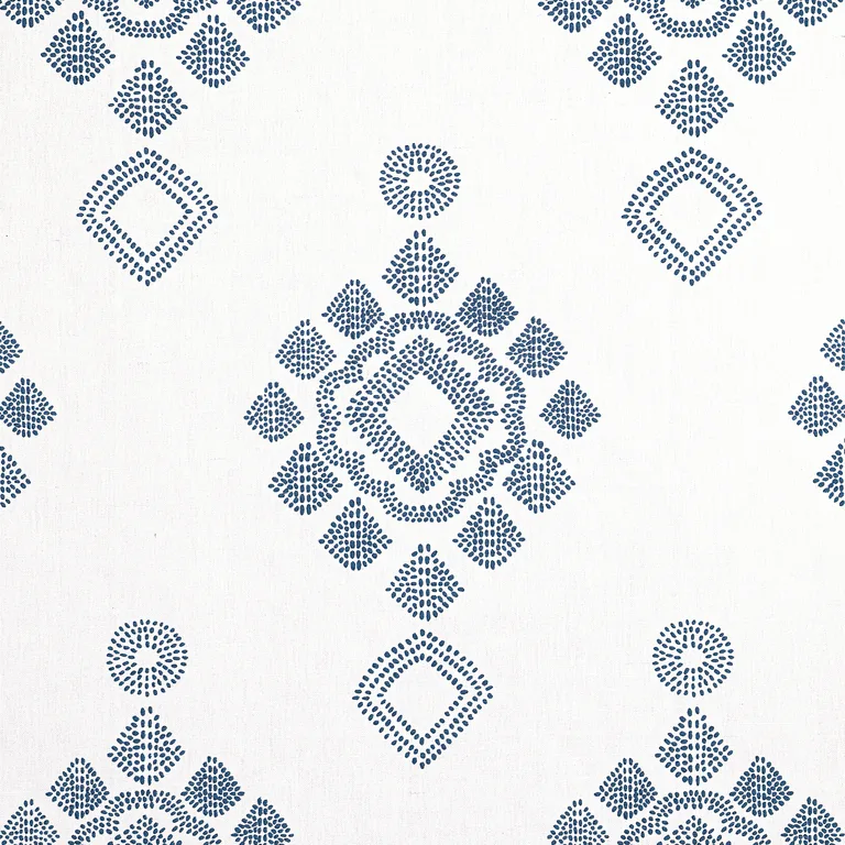 Thibaut Province Medallion in Navy (F981323)
