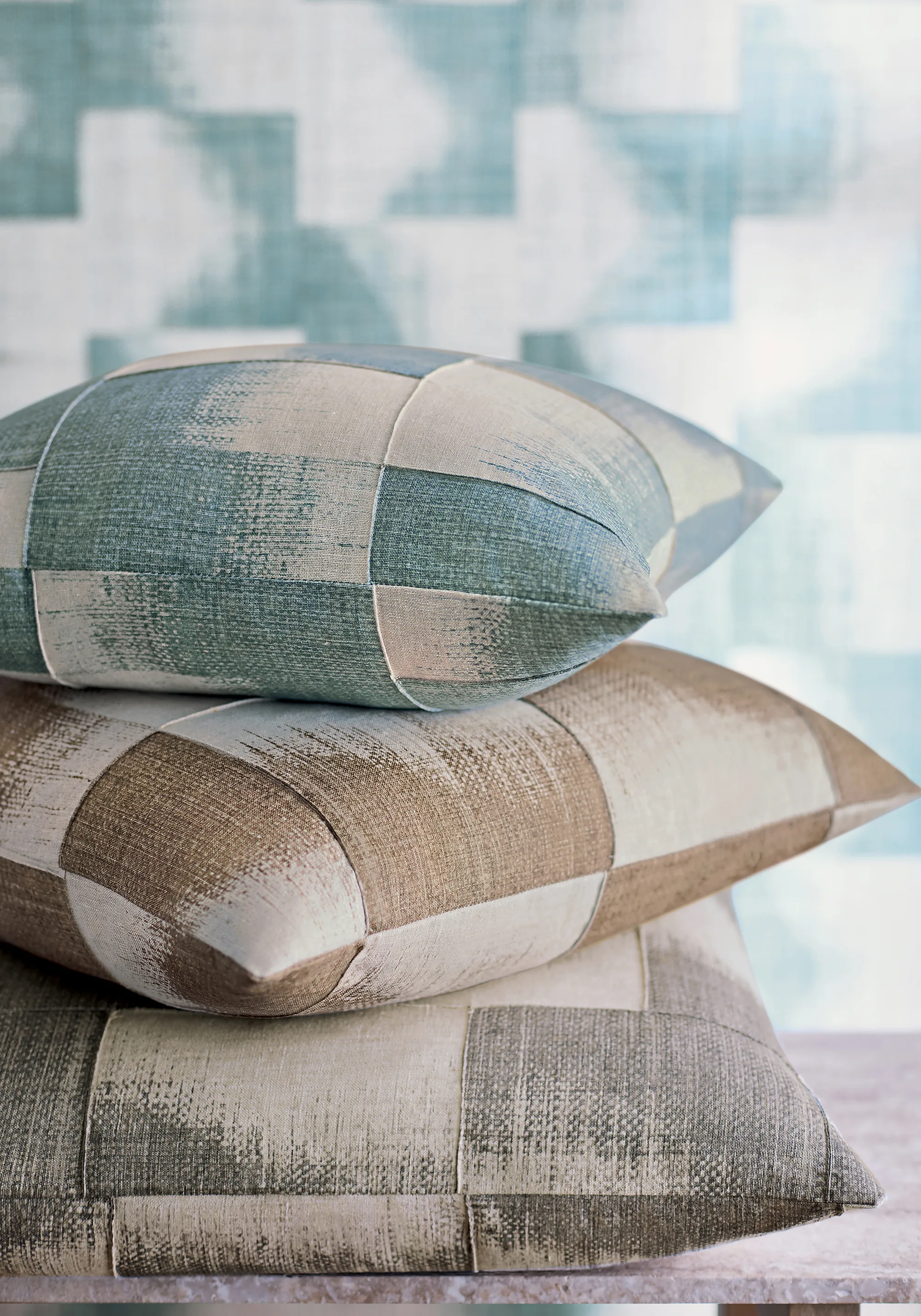 Thibaut Raffia Squares in Graphite (F924430)