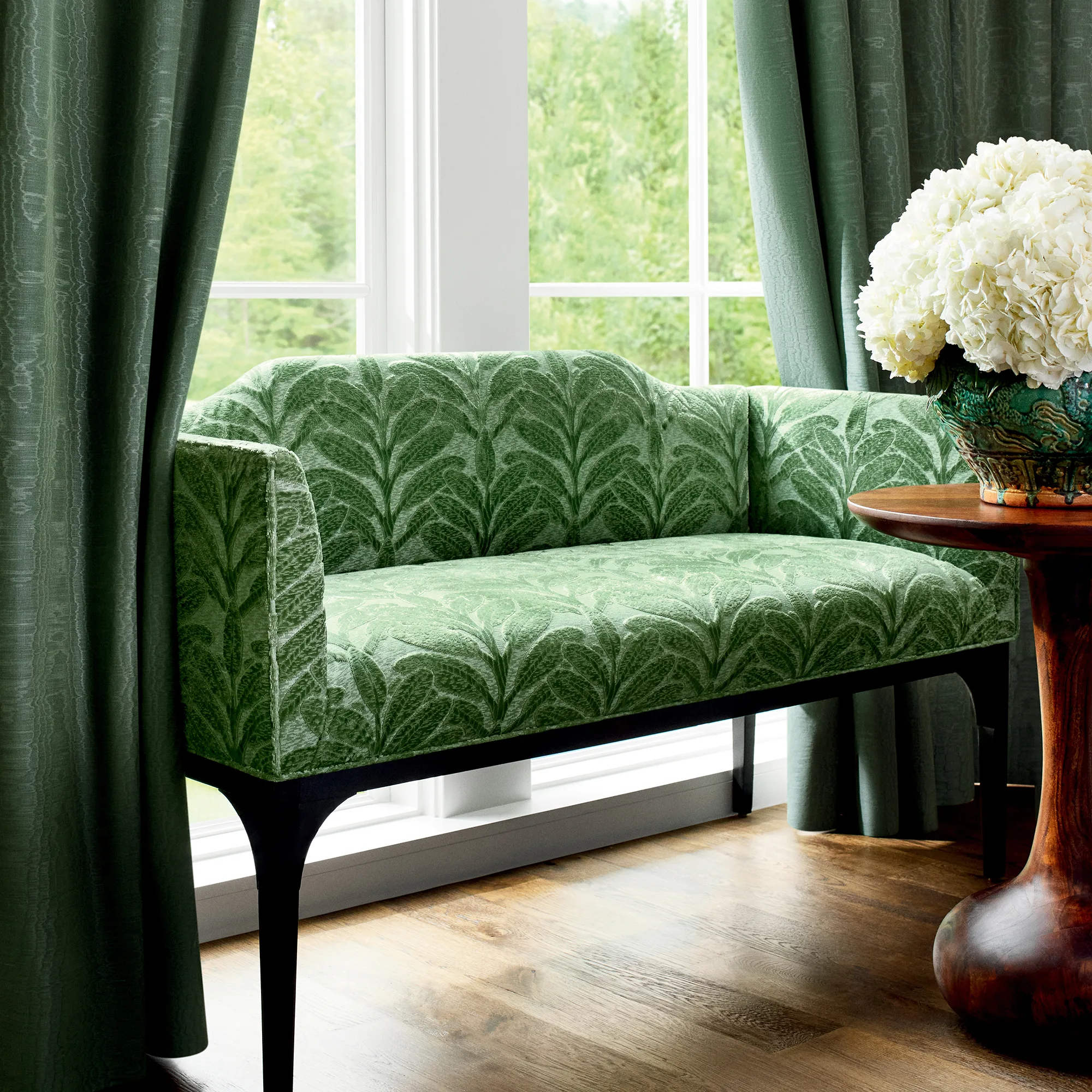 Anna French Regia in Juniper (AW9213)