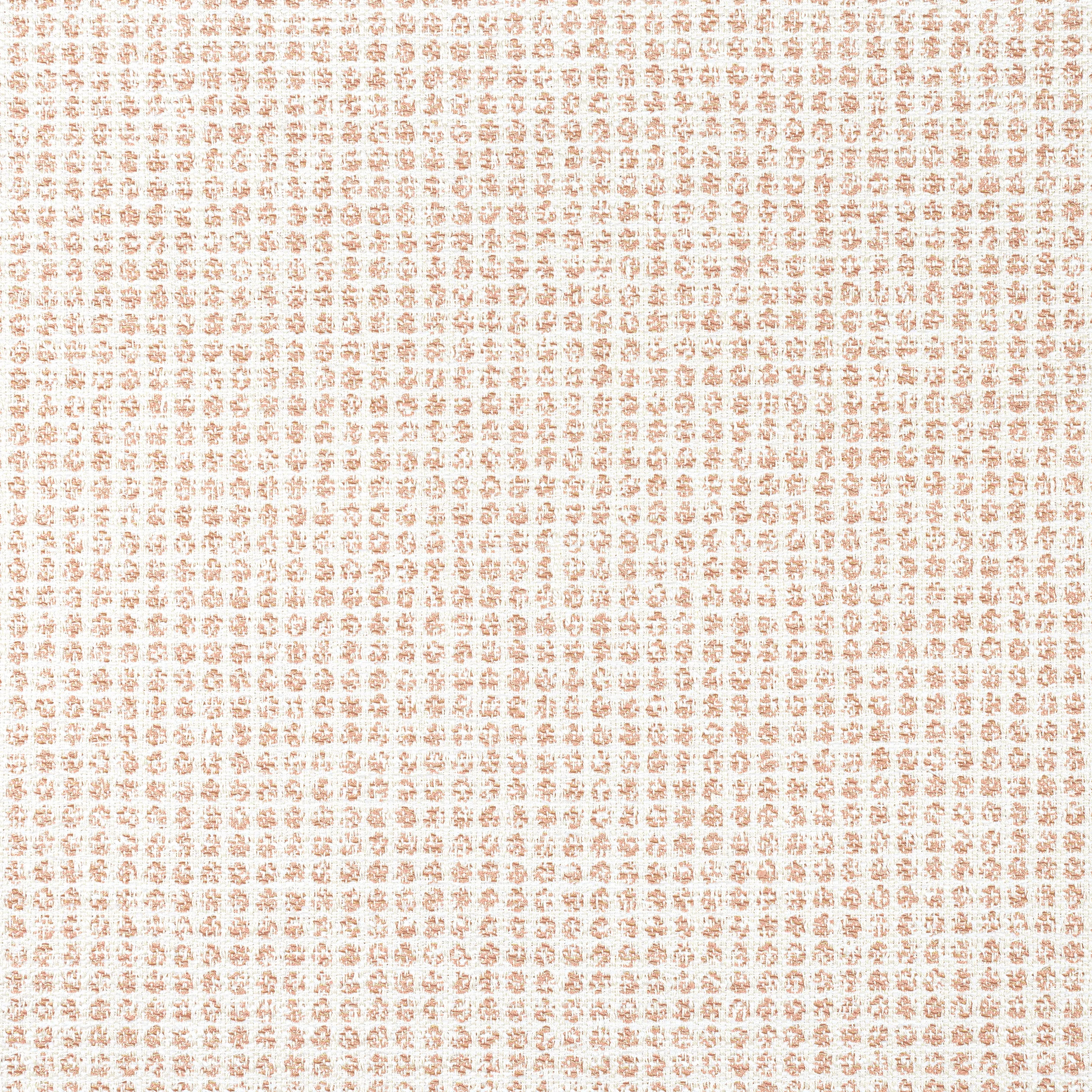 W8702 | Remy Dot – Clay