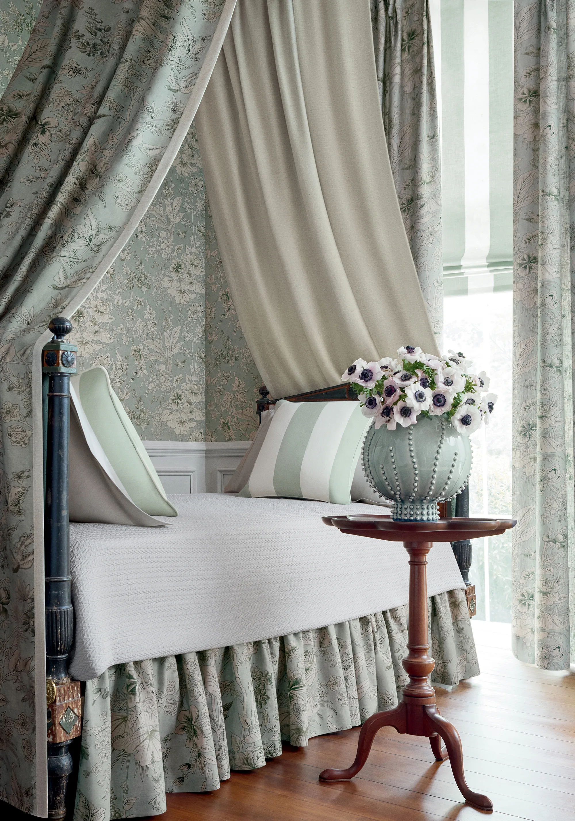 Thibaut Rosalind in Mist (F913603)