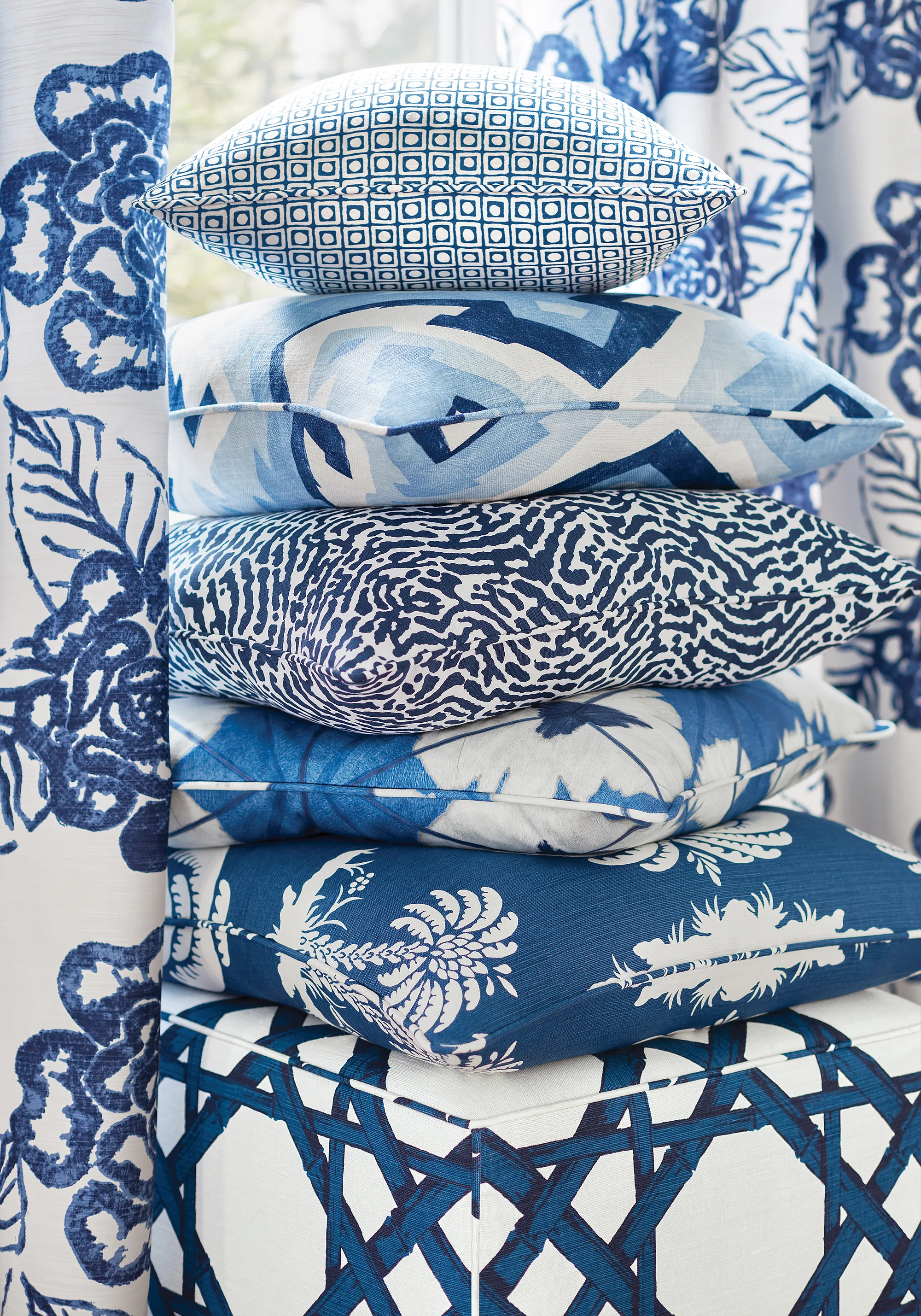 Thibaut Santa Monica in Navy (F913105)