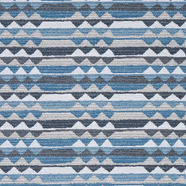 Thibaut Saranac in Waterfall (W78376)