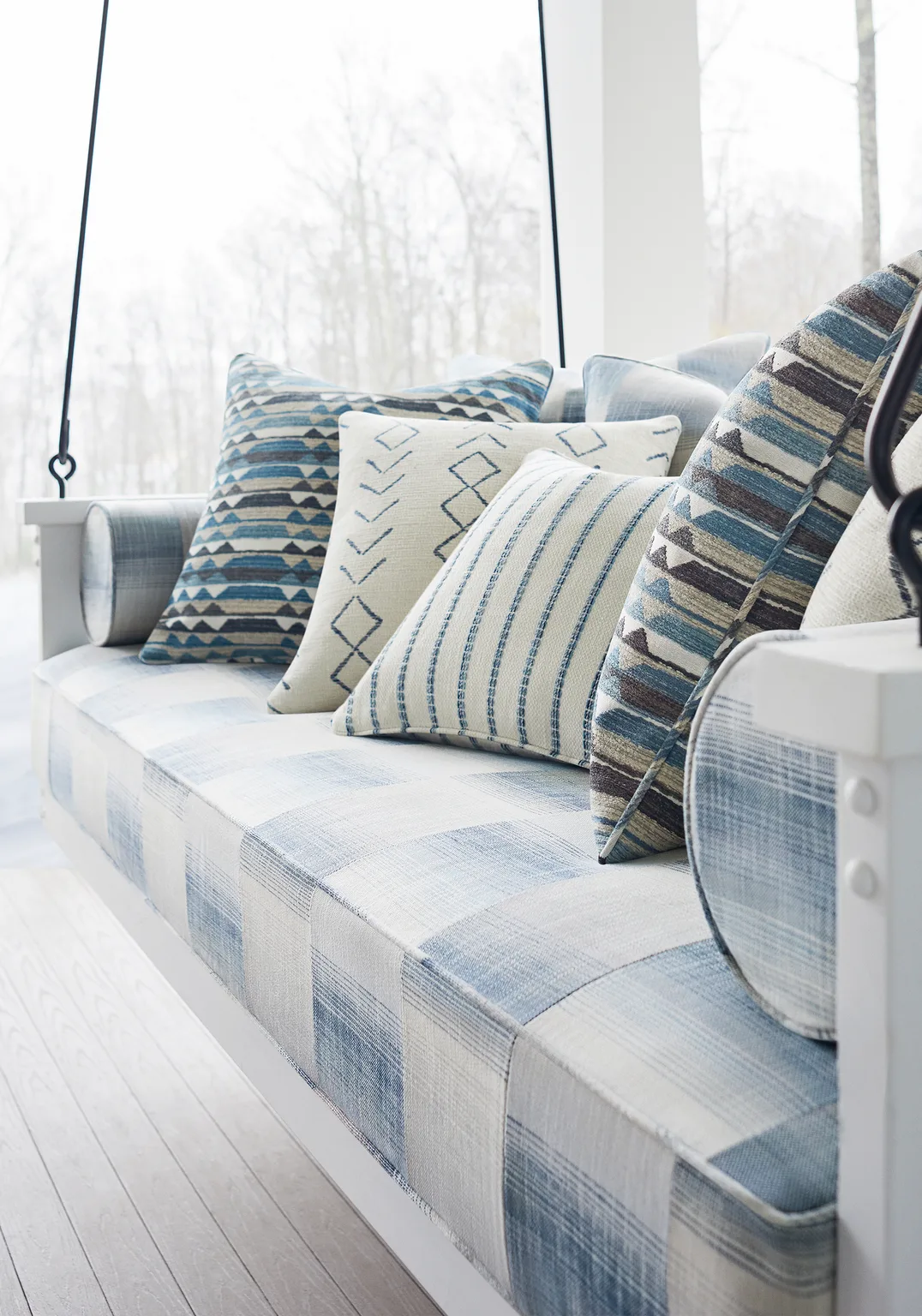 Thibaut Saranac in Waterfall (W78376)