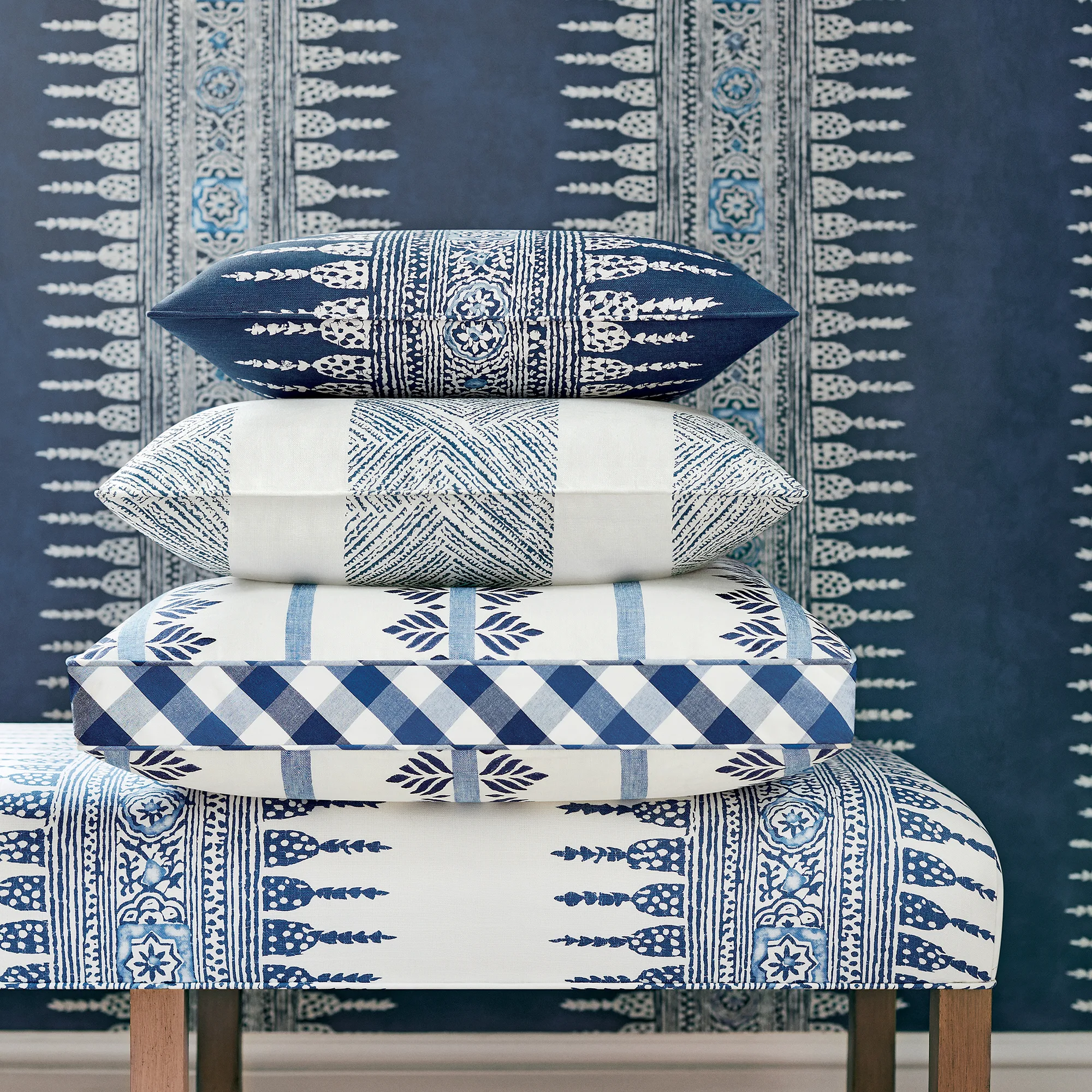 Anna French Saybrook Check in Navy (AW15146)