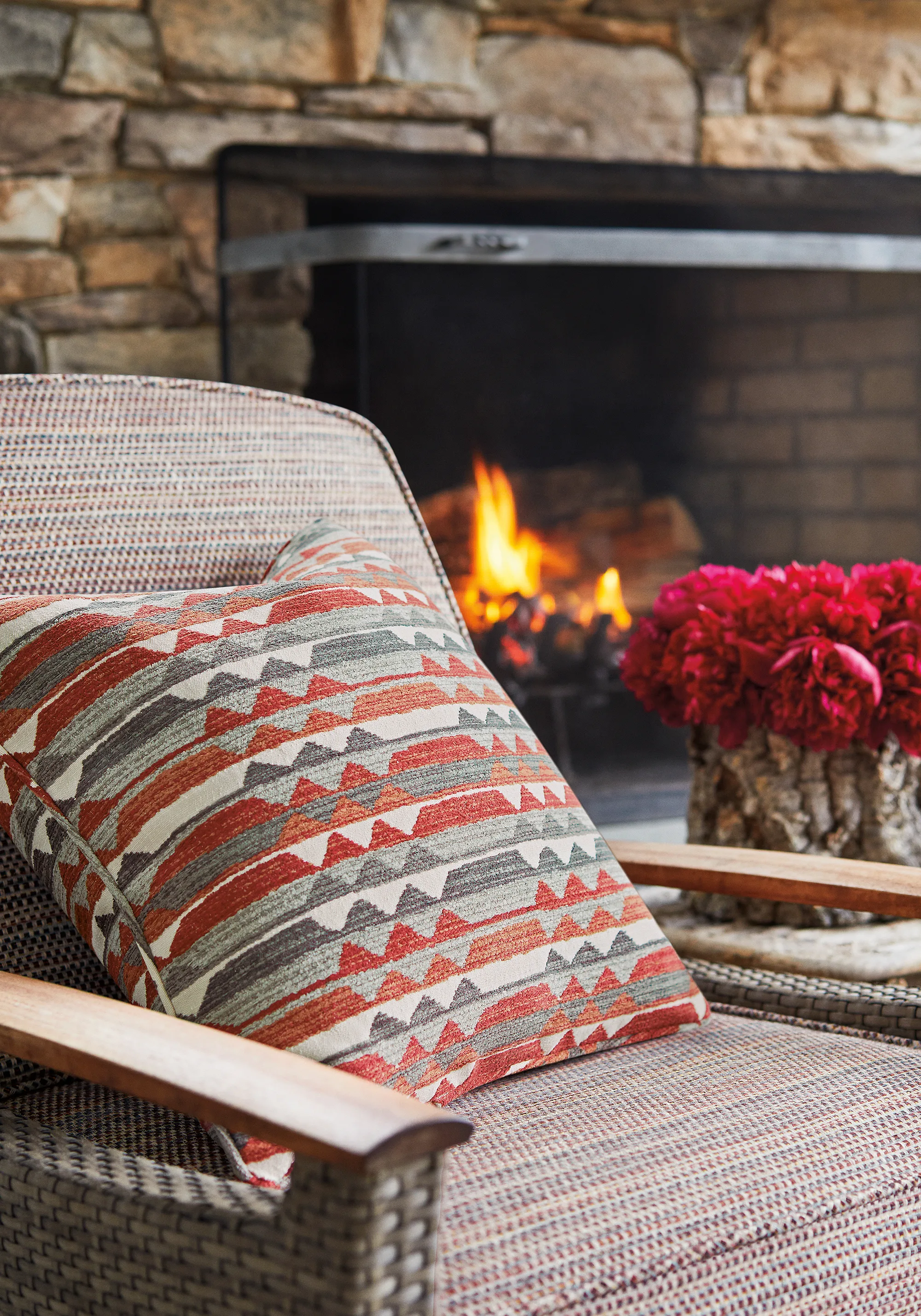 Thibaut Sequoia in Campfire (W78373)