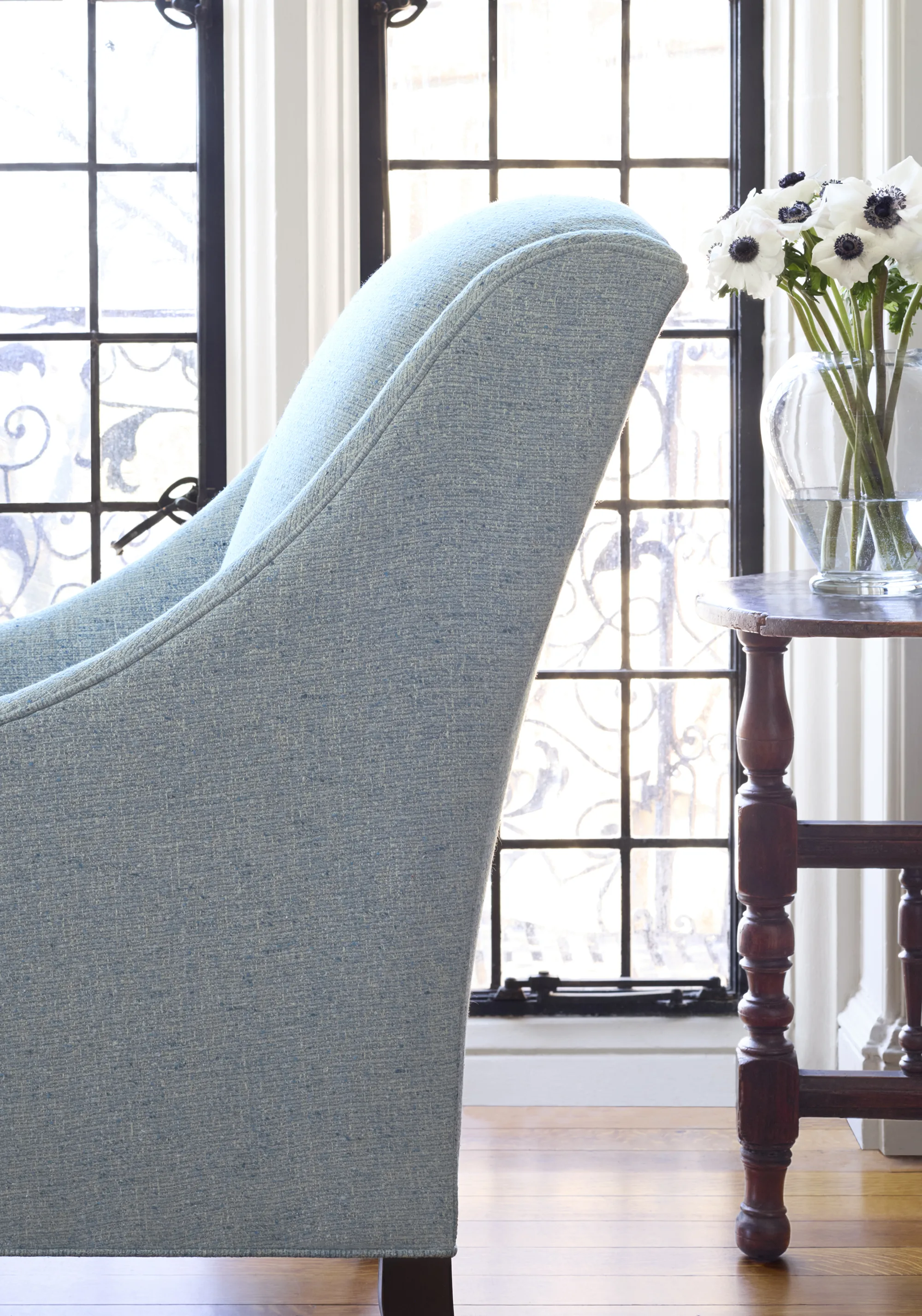 Thibaut Shannon in Waterfall (W80932)