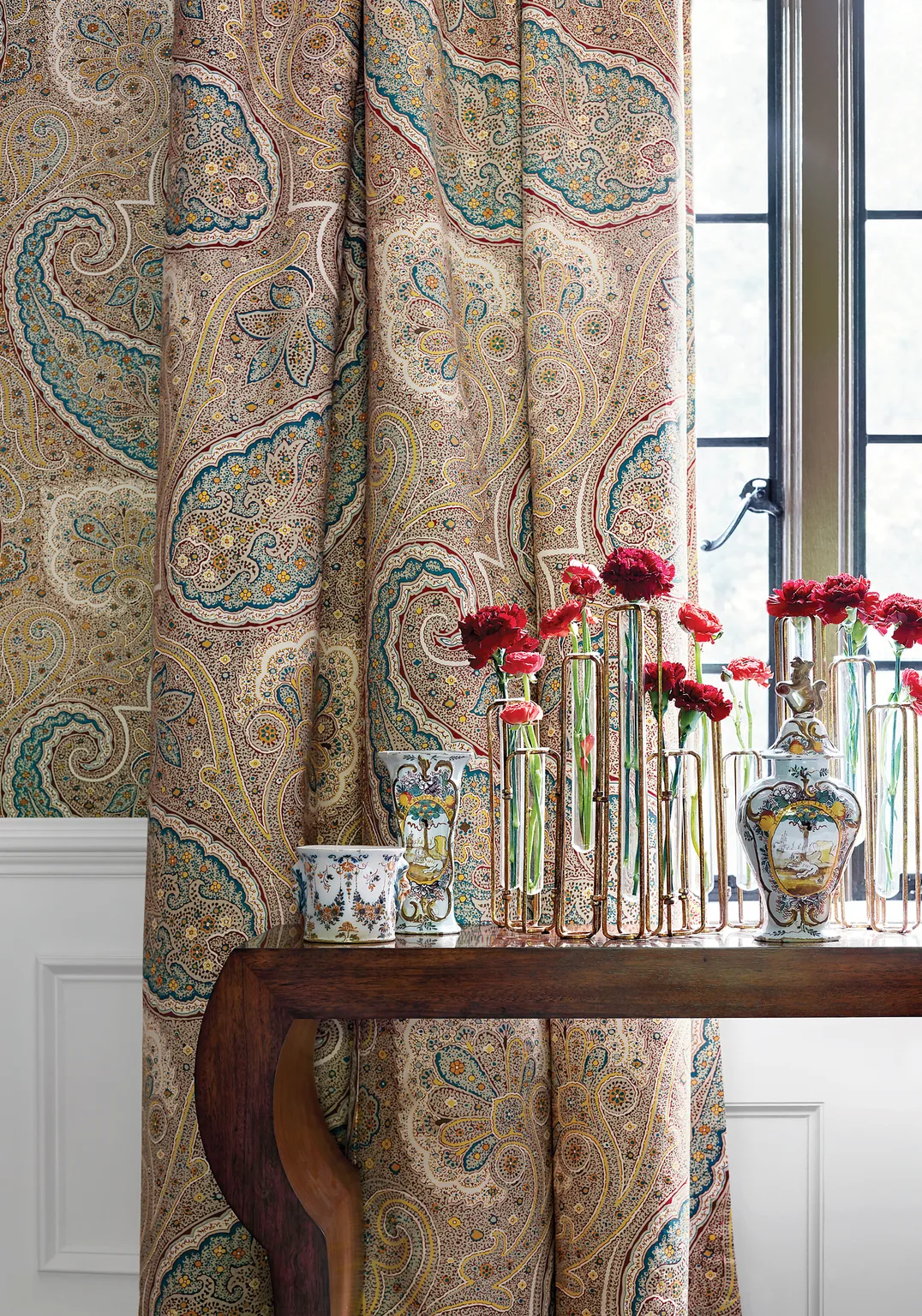 Thibaut Sherrill Paisley in Teal and Beige (F985076)