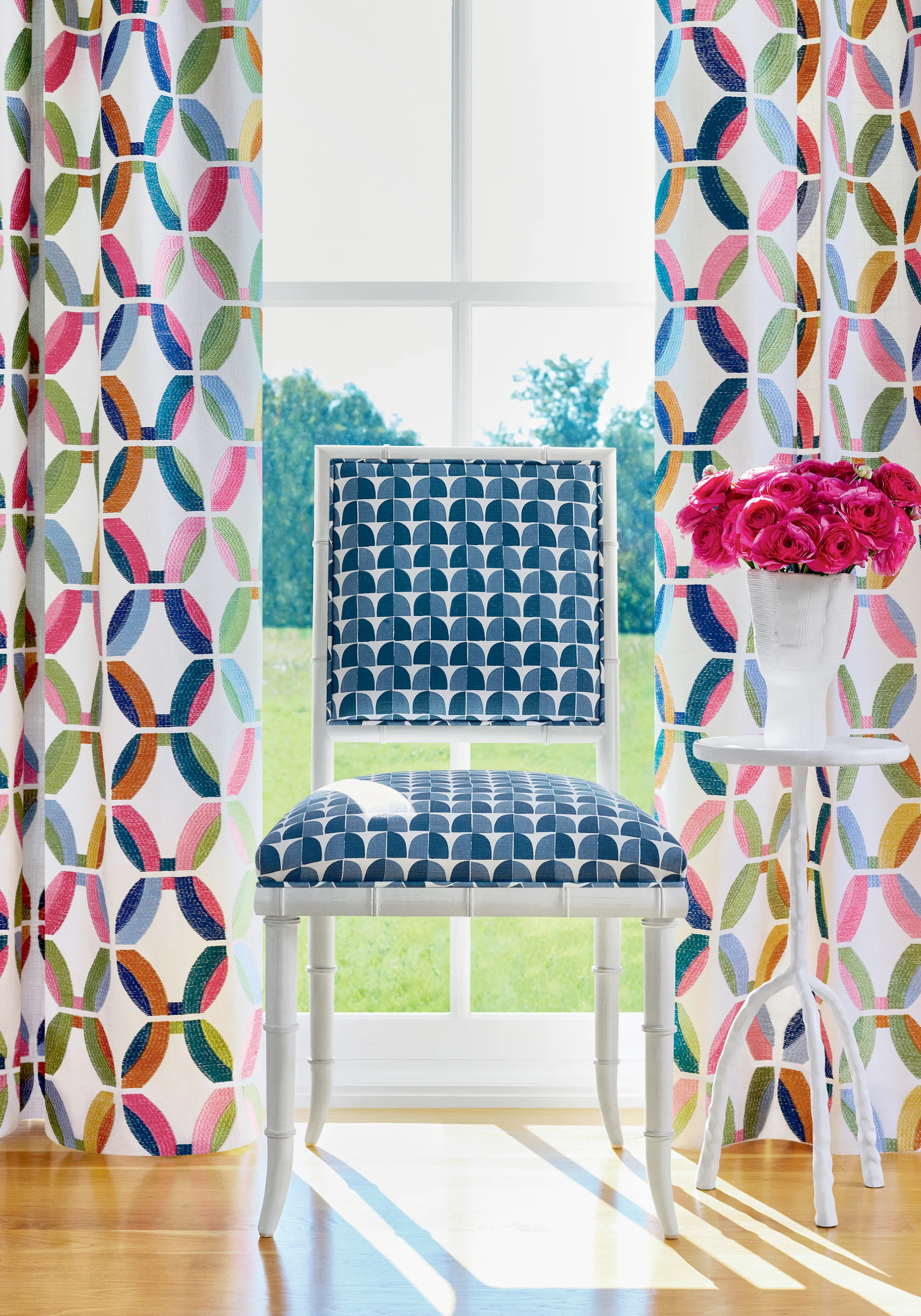 Thibaut Solsbury in Navy (F945023)
