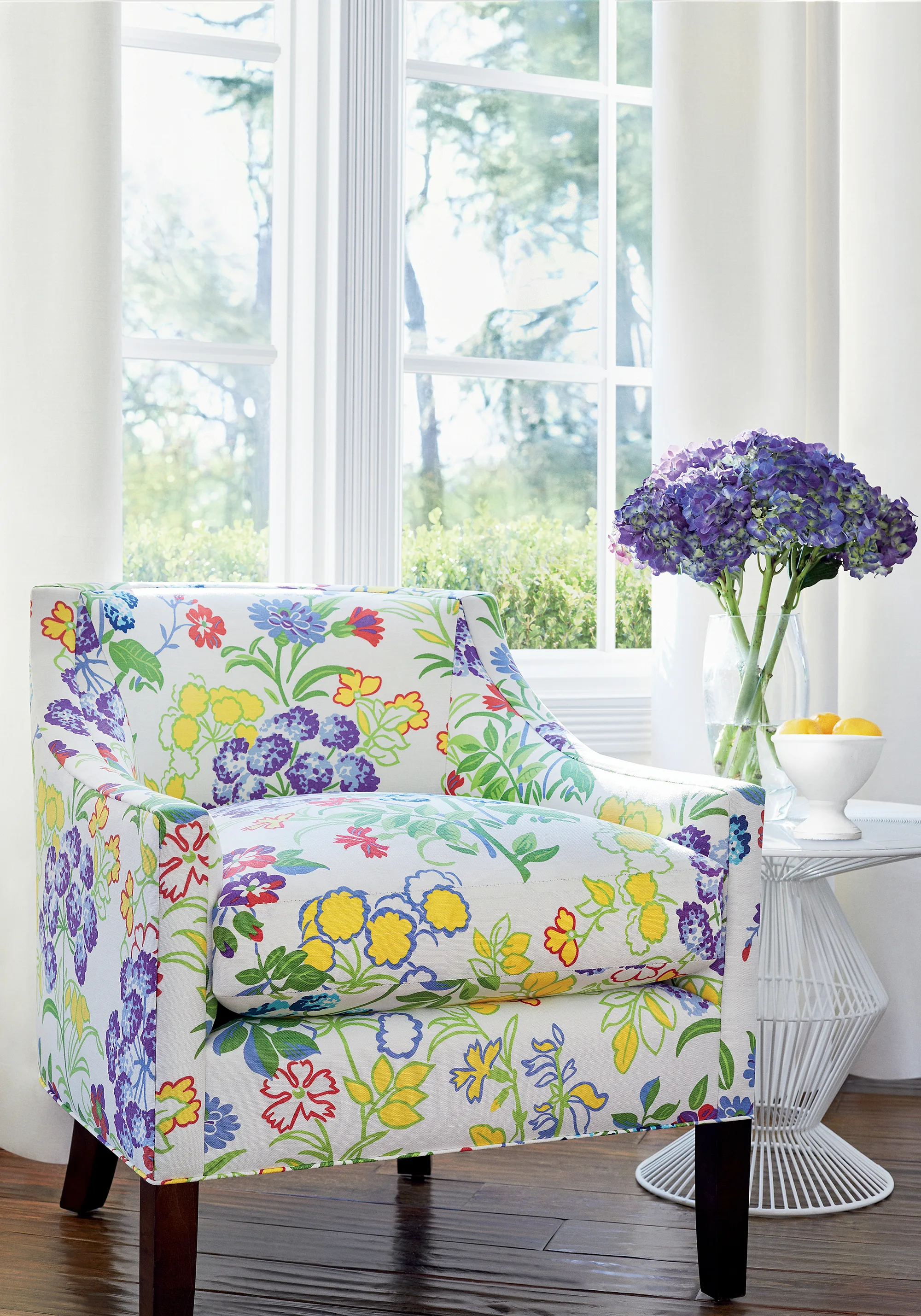 Thibaut Spring Garden in Brights (F914341)