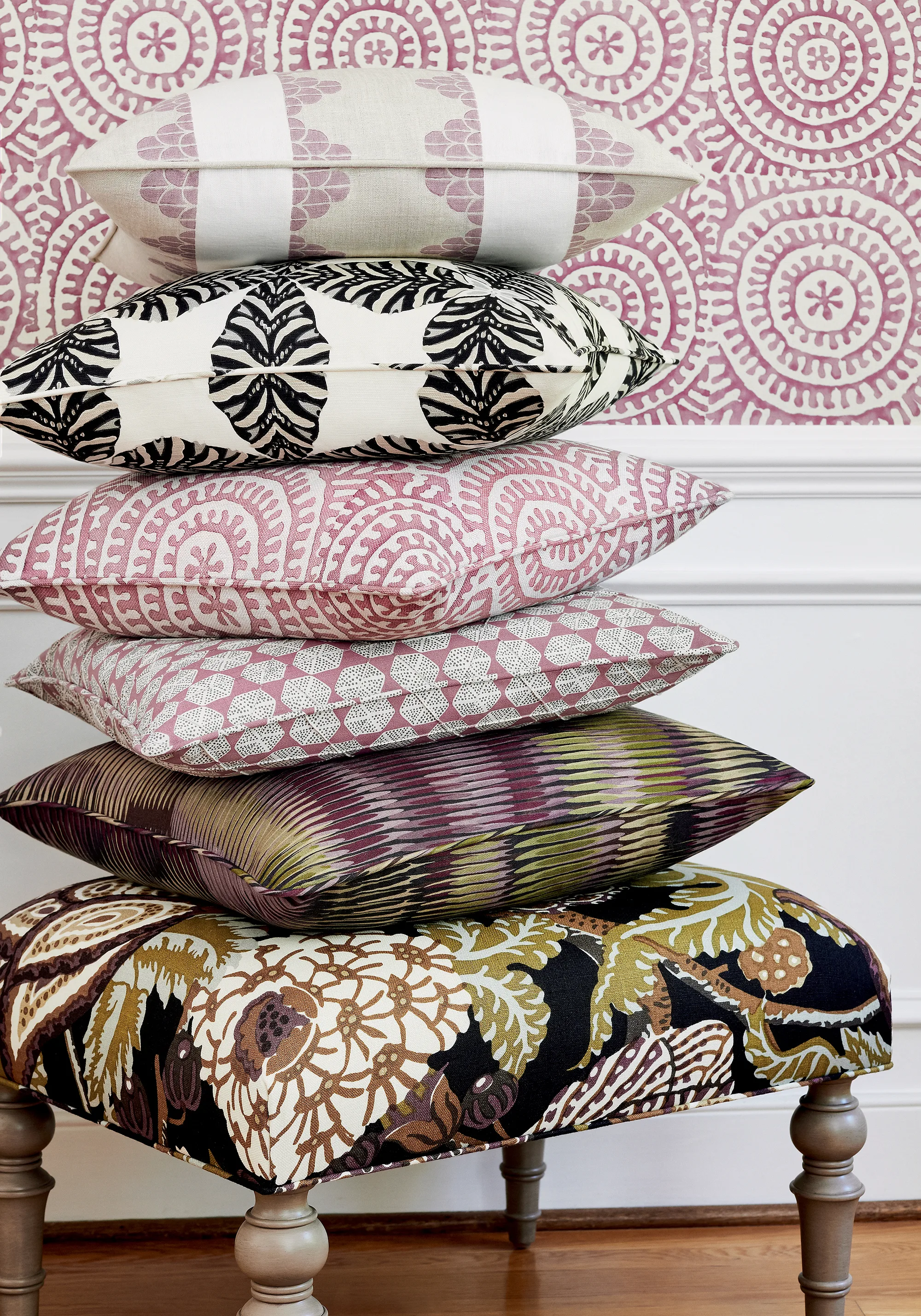 Thibaut Starleaf in Black (F92971)