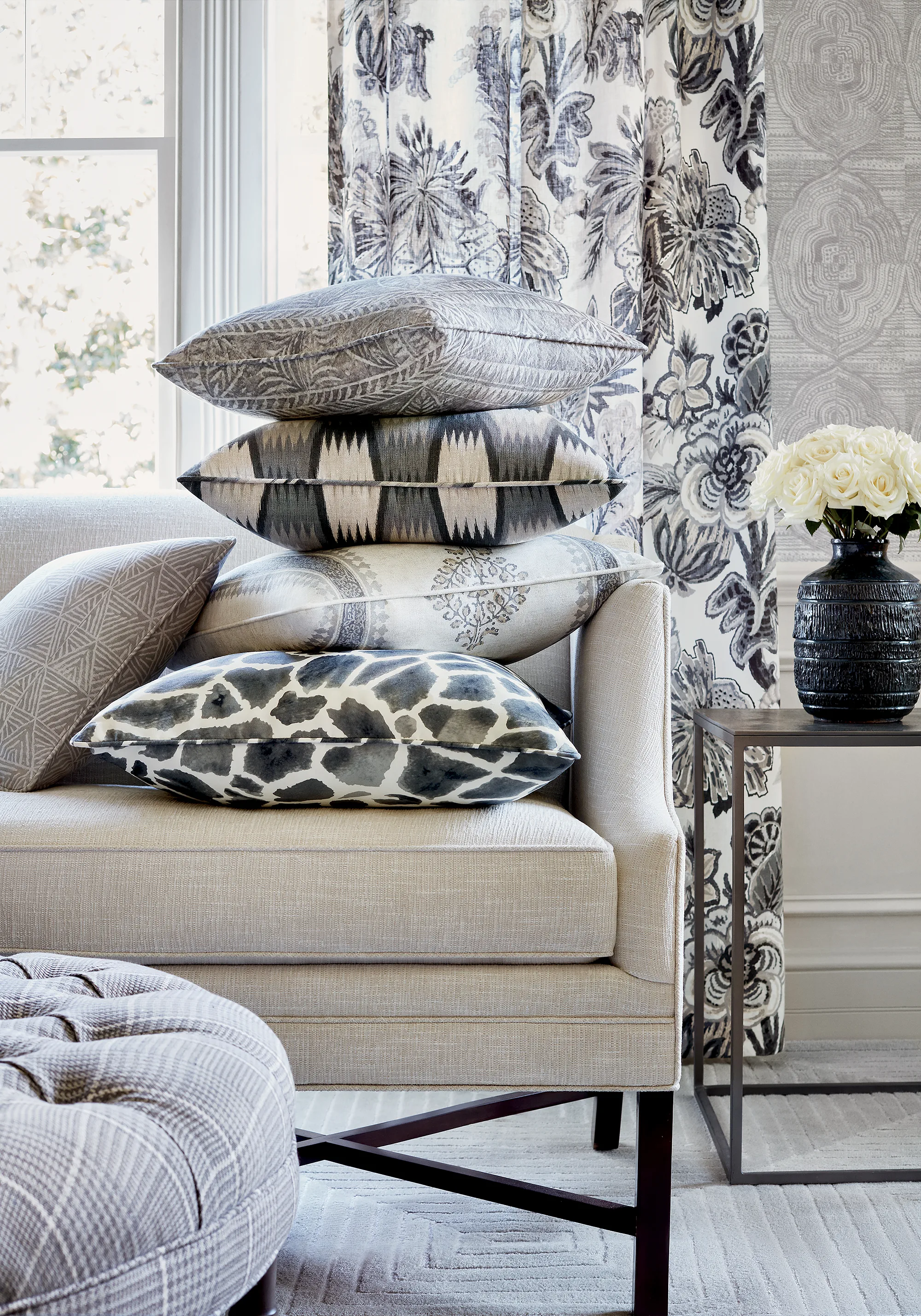 Thibaut Stockholm Chevron in Black and Grey (F910244)