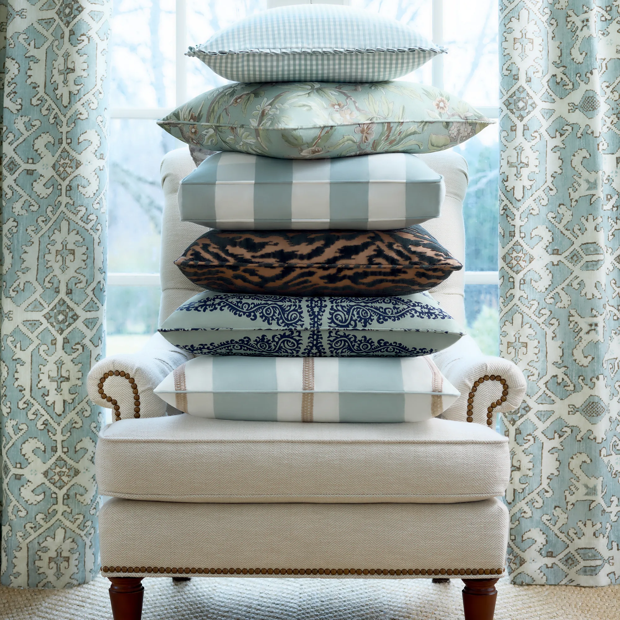 Anna French Tadoba Velvet in Charcoal on Caramel (AW24524)