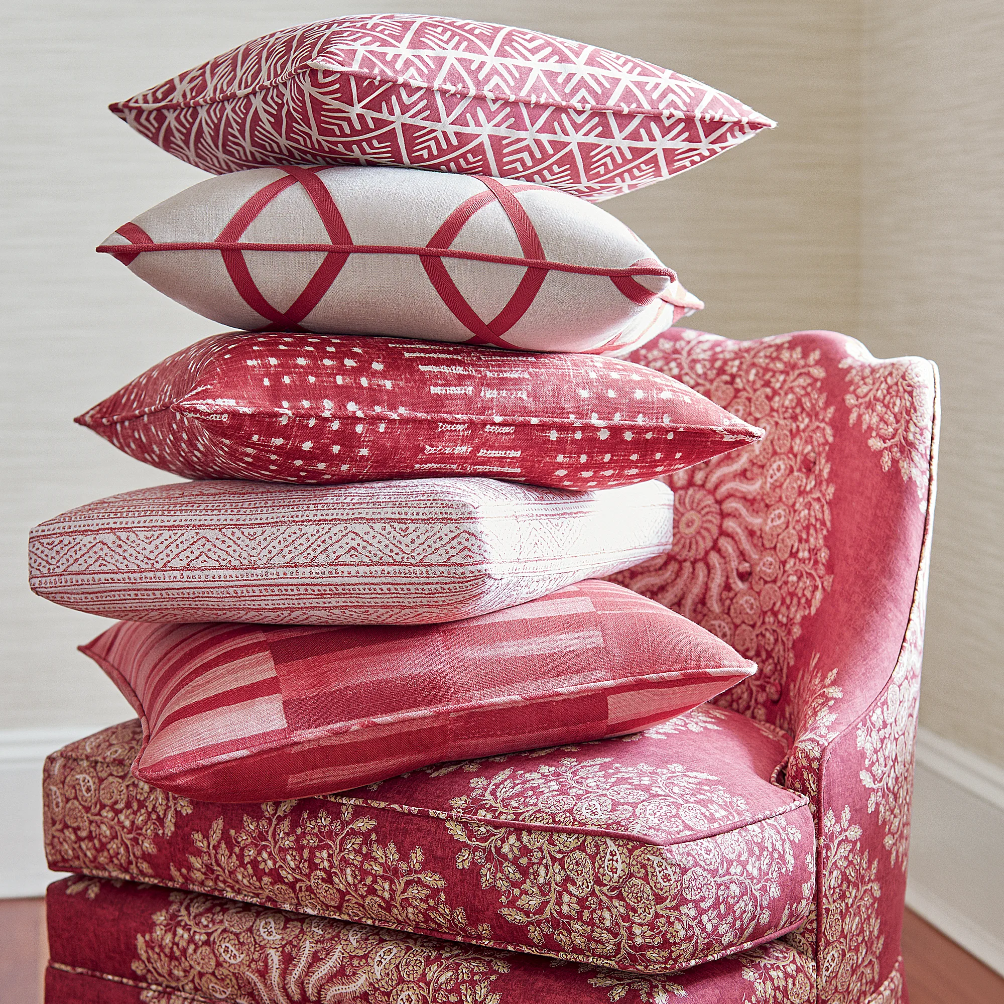 Anna French Tarascon Trellis Applique in Red on Natural (AW78710)