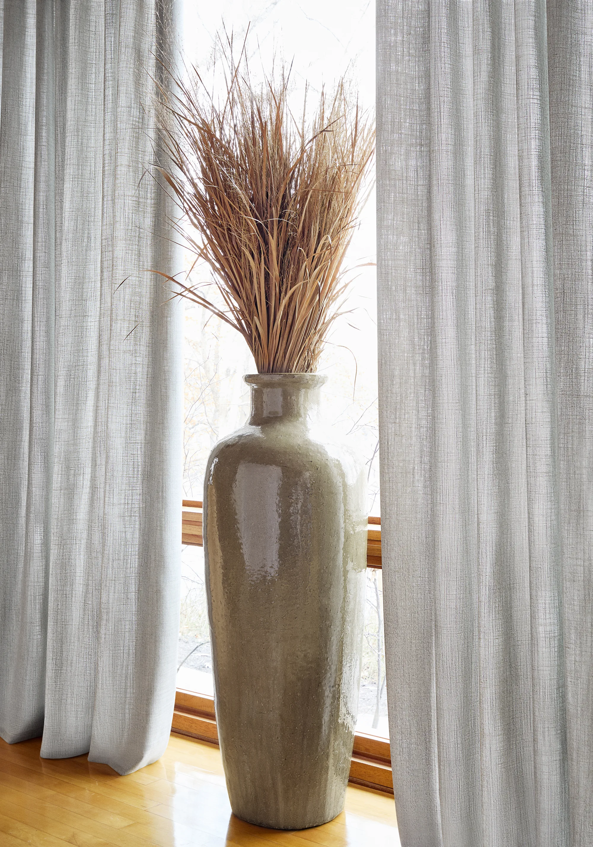 Thibaut Terra Linen in Pebble (FWW7677)
