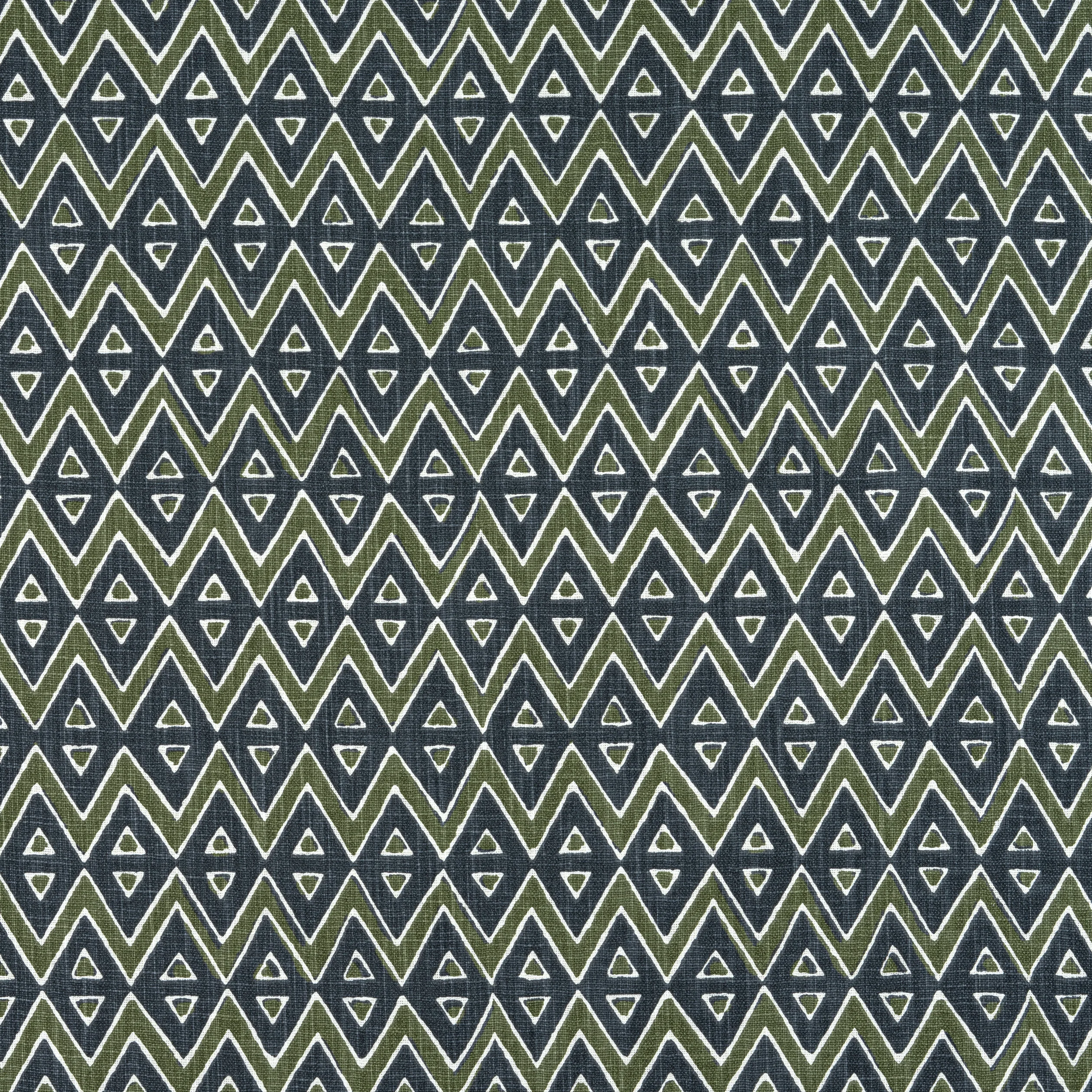 F913235 | Tiburon – Green and Bluestone