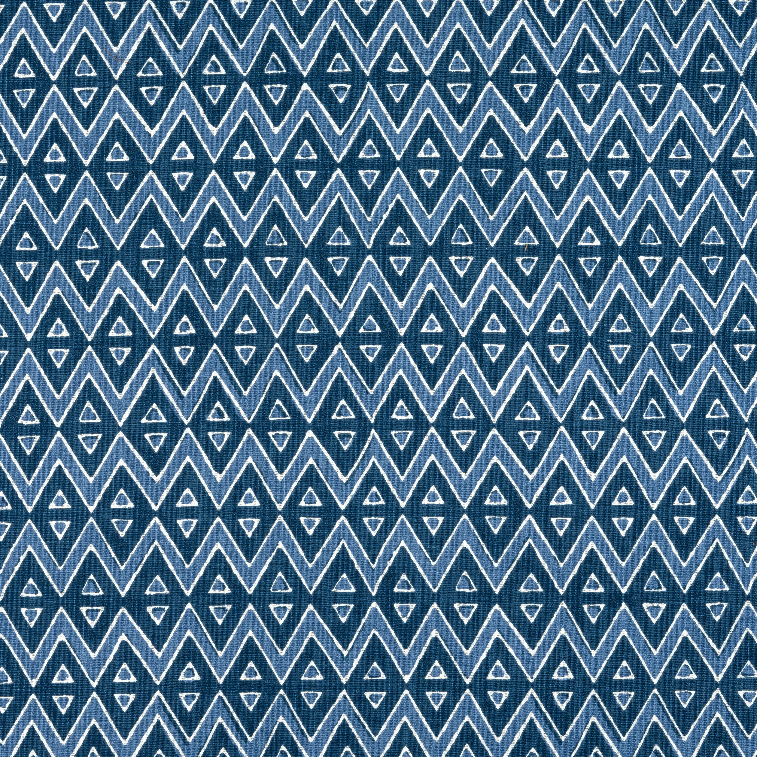 F913237 | Tiburon – Navy