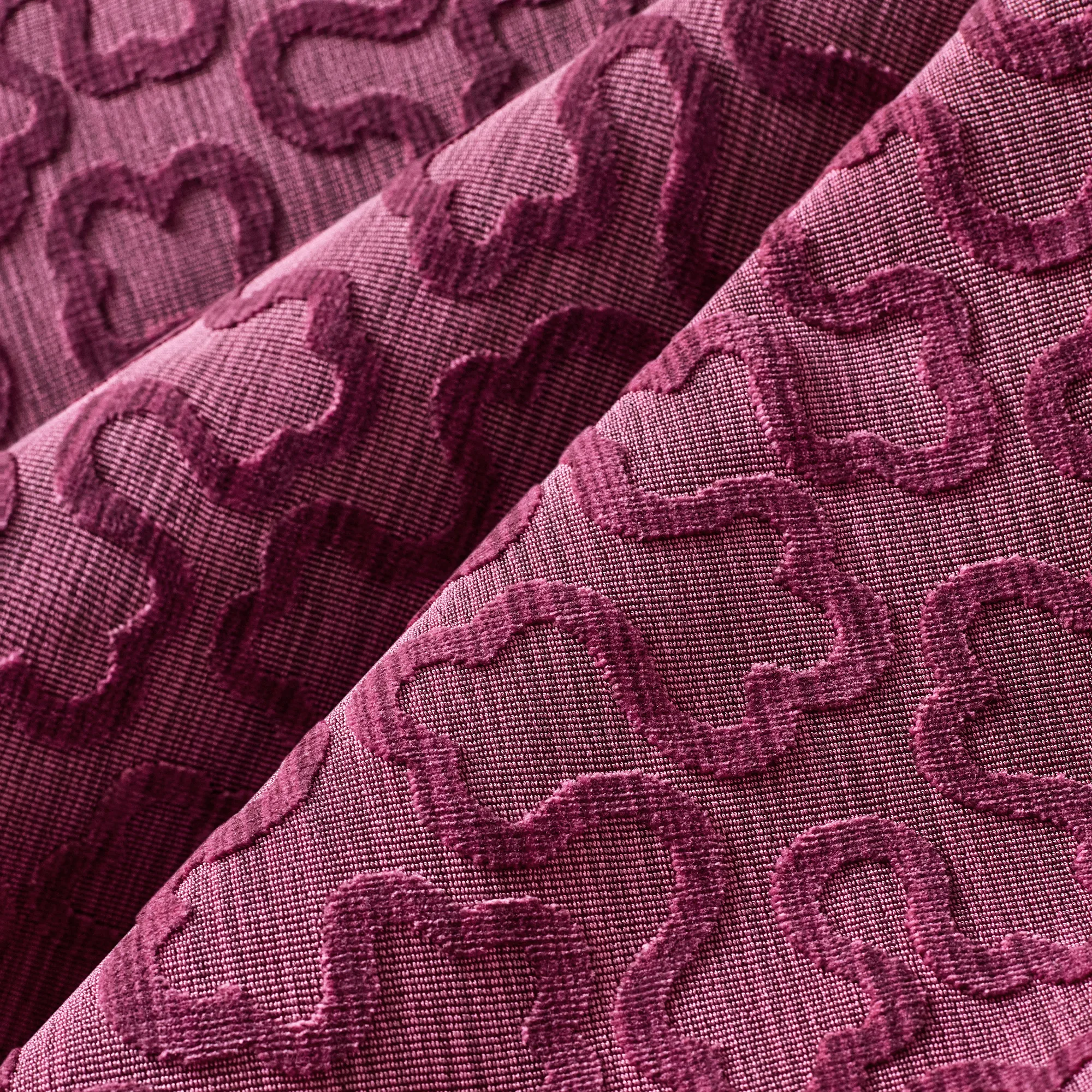 Anna French Trefolia Velvet in Mulberry (AW9249)