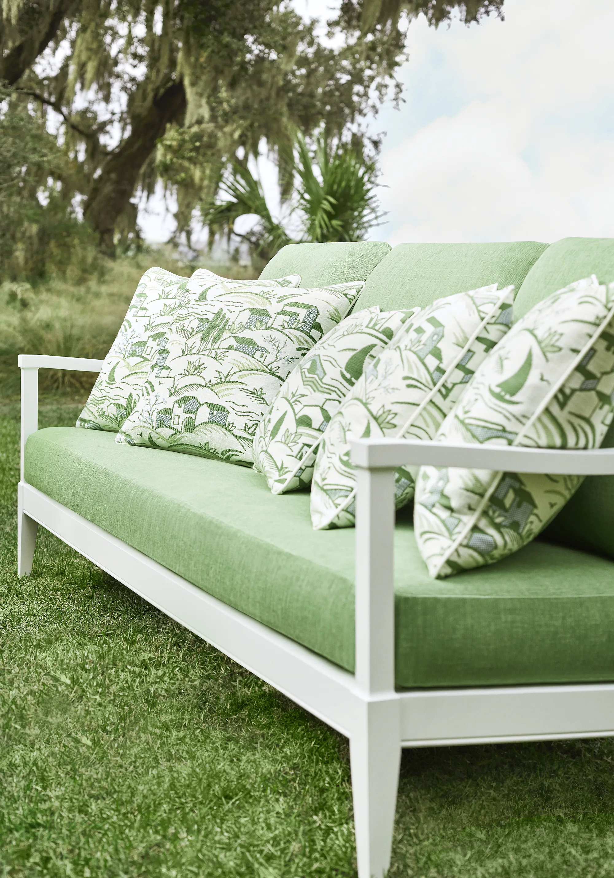 Thibaut Vista in Kelly Green (W73386)
