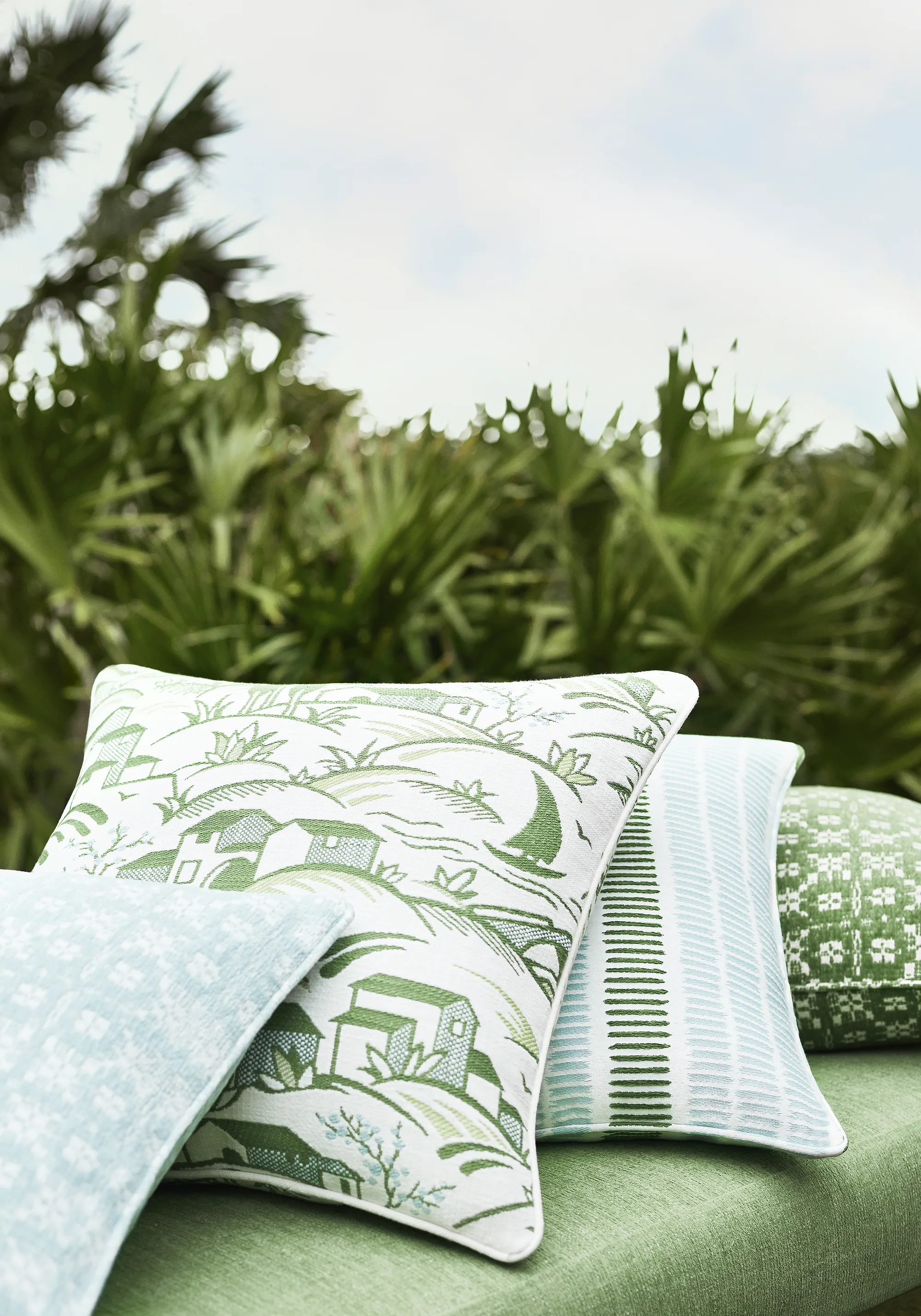 Thibaut Vista in Kelly Green (W73386)