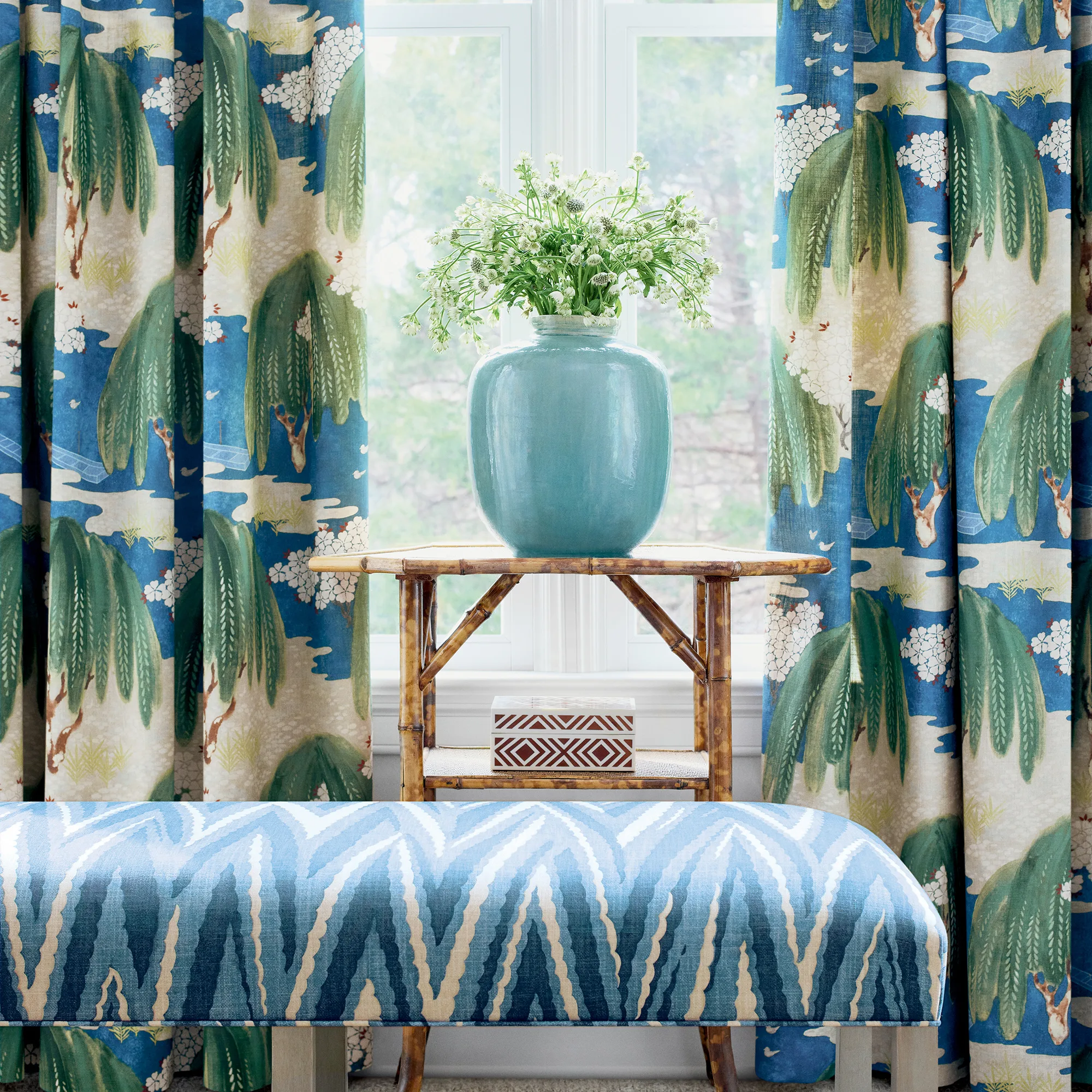 Anna French Willow Tree in Navy (AF23110)