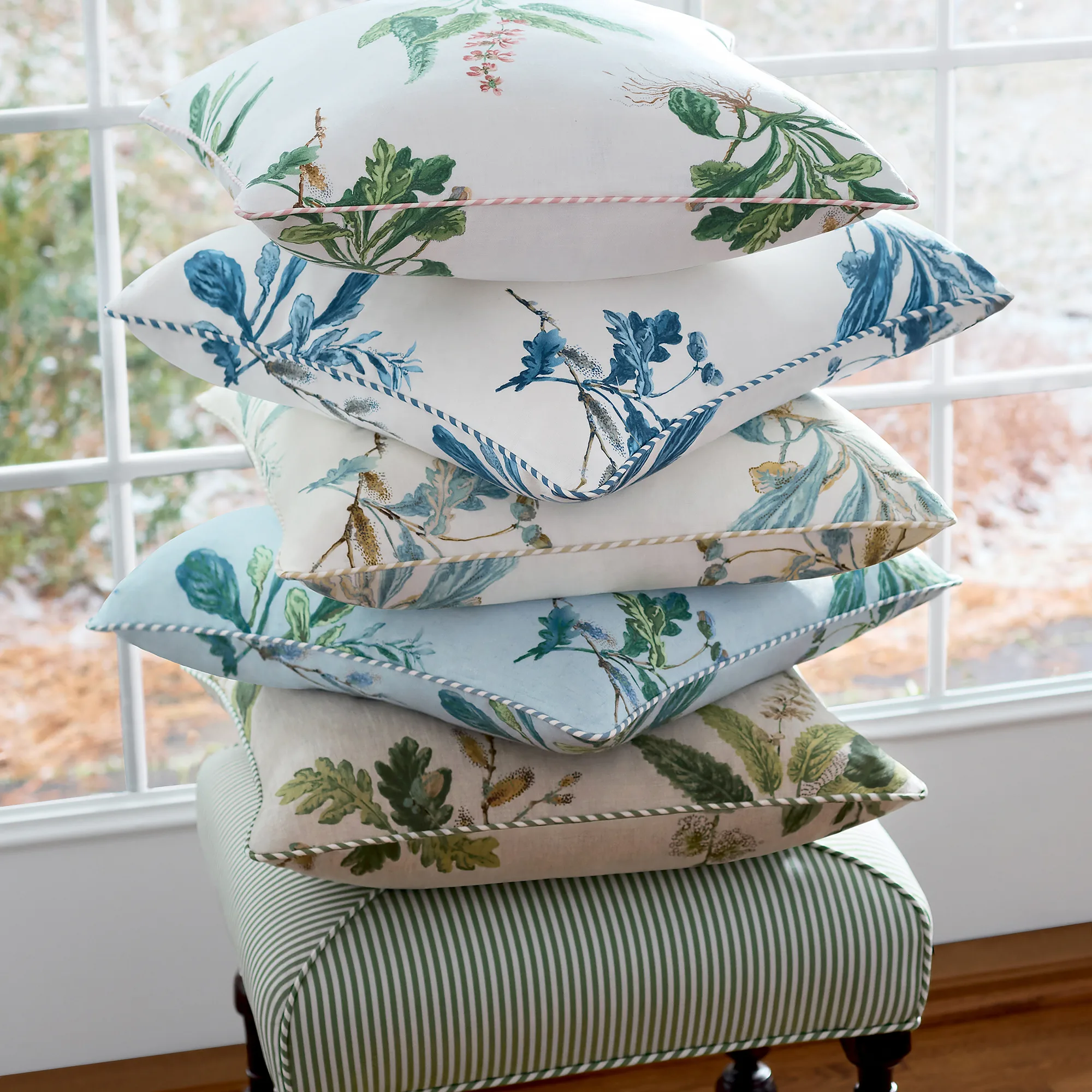 Anna French Woodland in Green on Natural (AF57853)