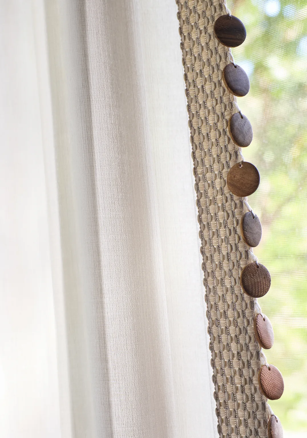 Thibaut Bali Bead in Linen (E12417)
