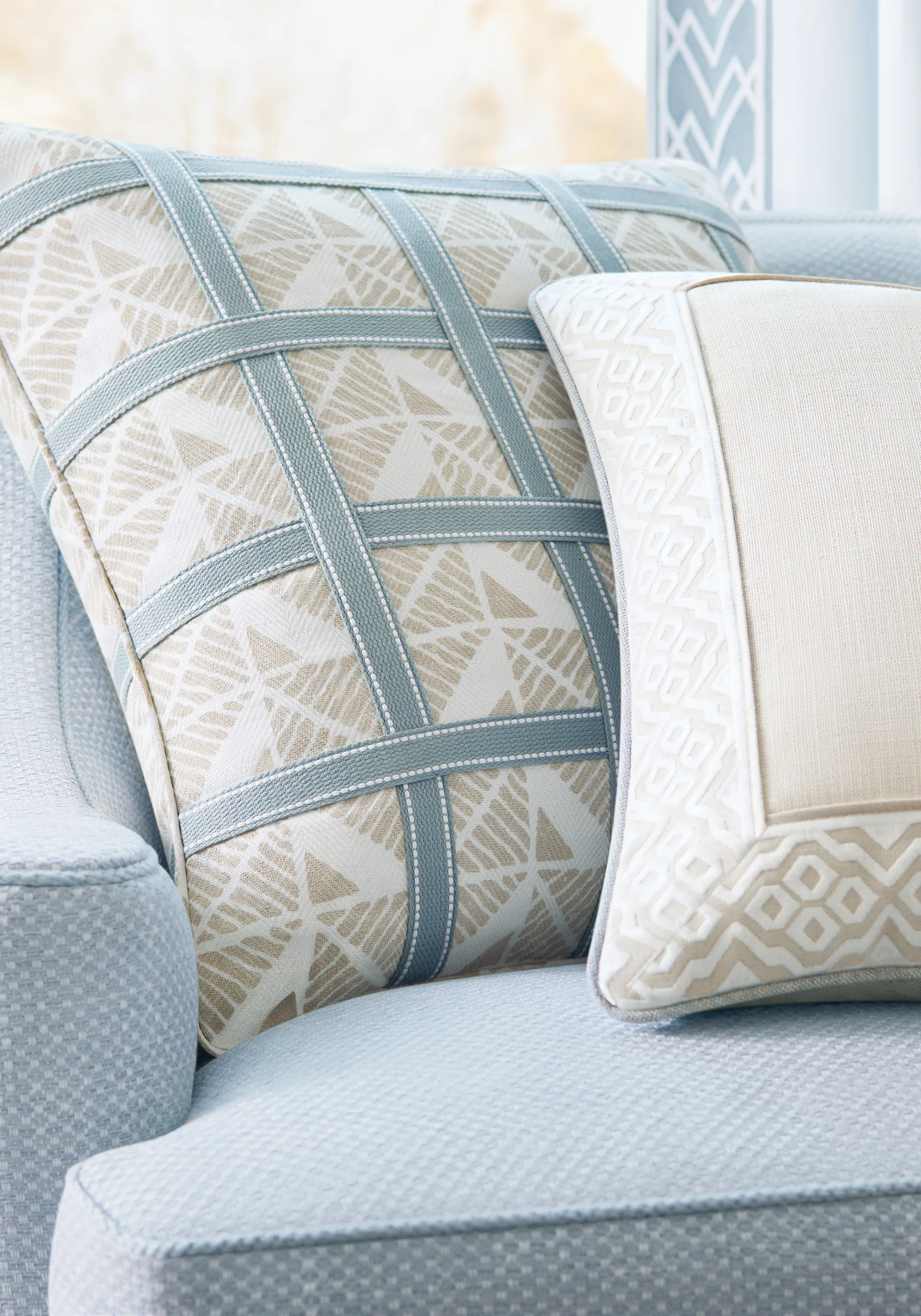 Thibaut Belinda Tape in Linen (E12185)