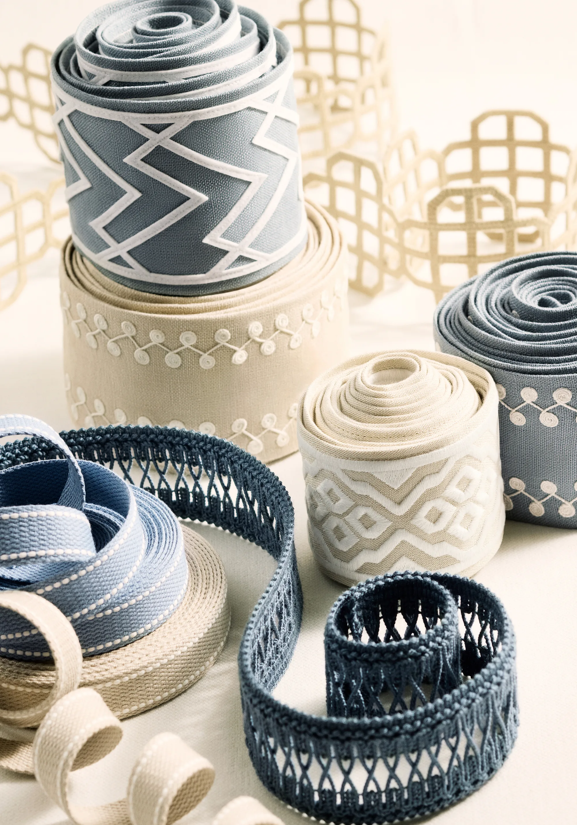 Thibaut Belinda Tape in Linen (E12185)