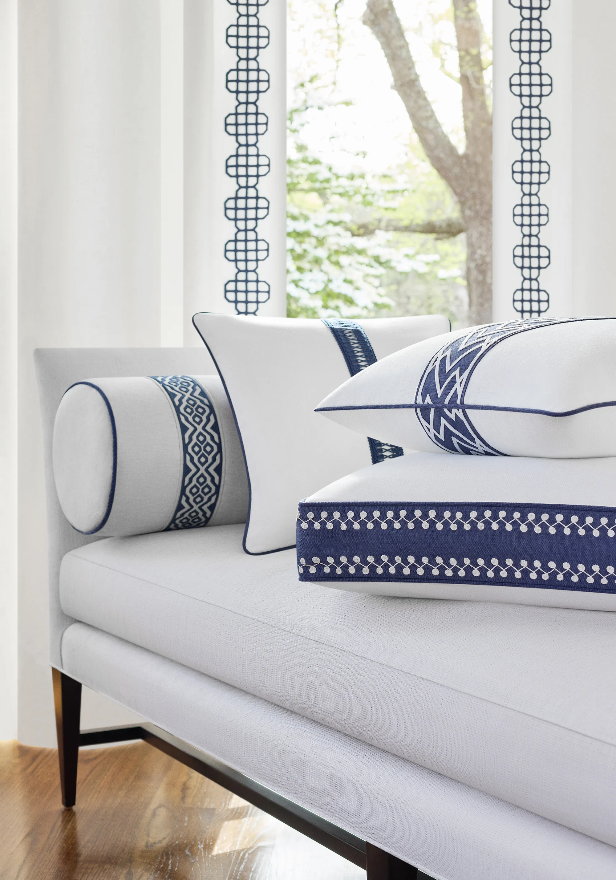Thibaut Belinda Tape in Navy (E12194)