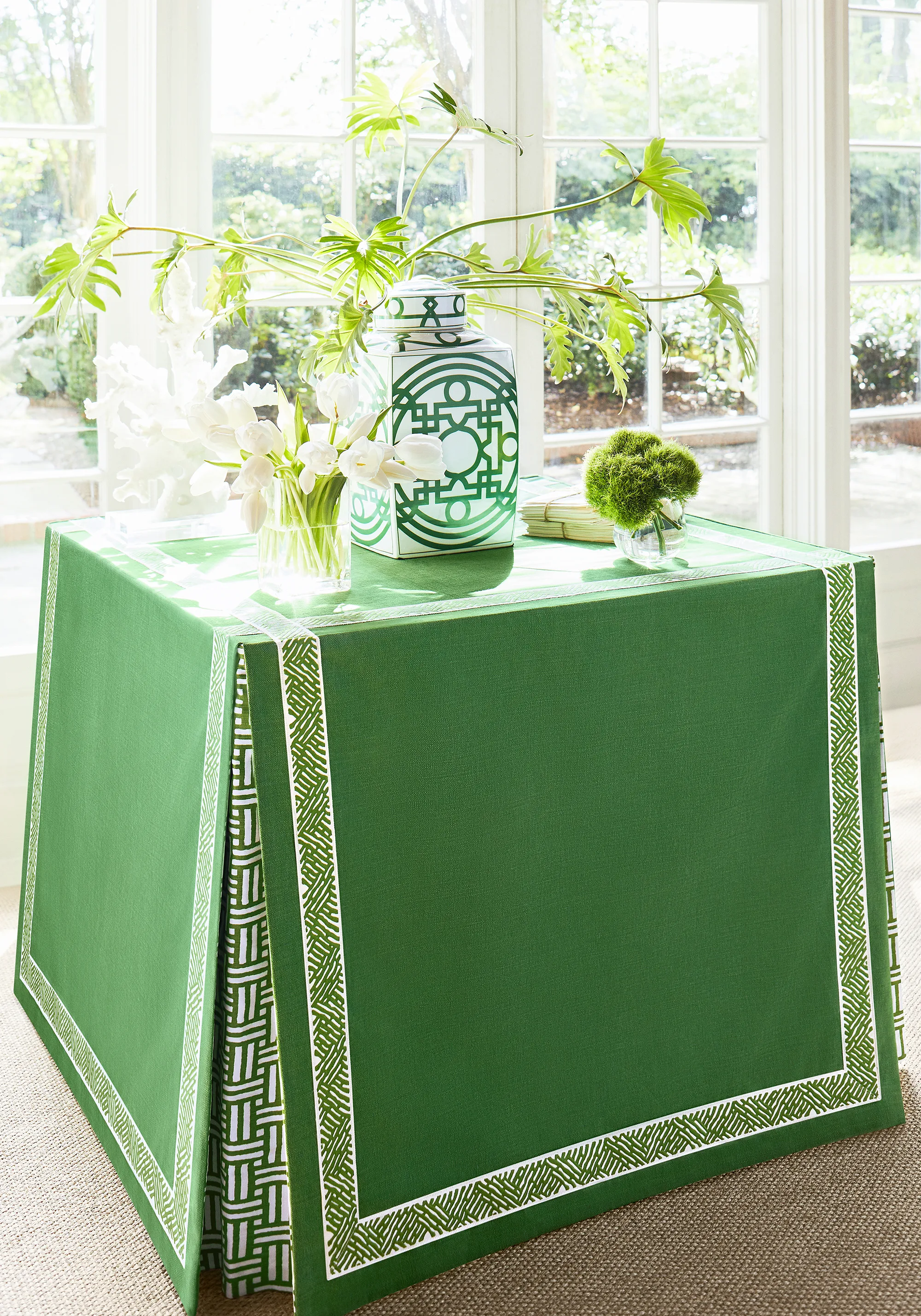 Thibaut Cobble Hill Tape in Kelly (E12011)