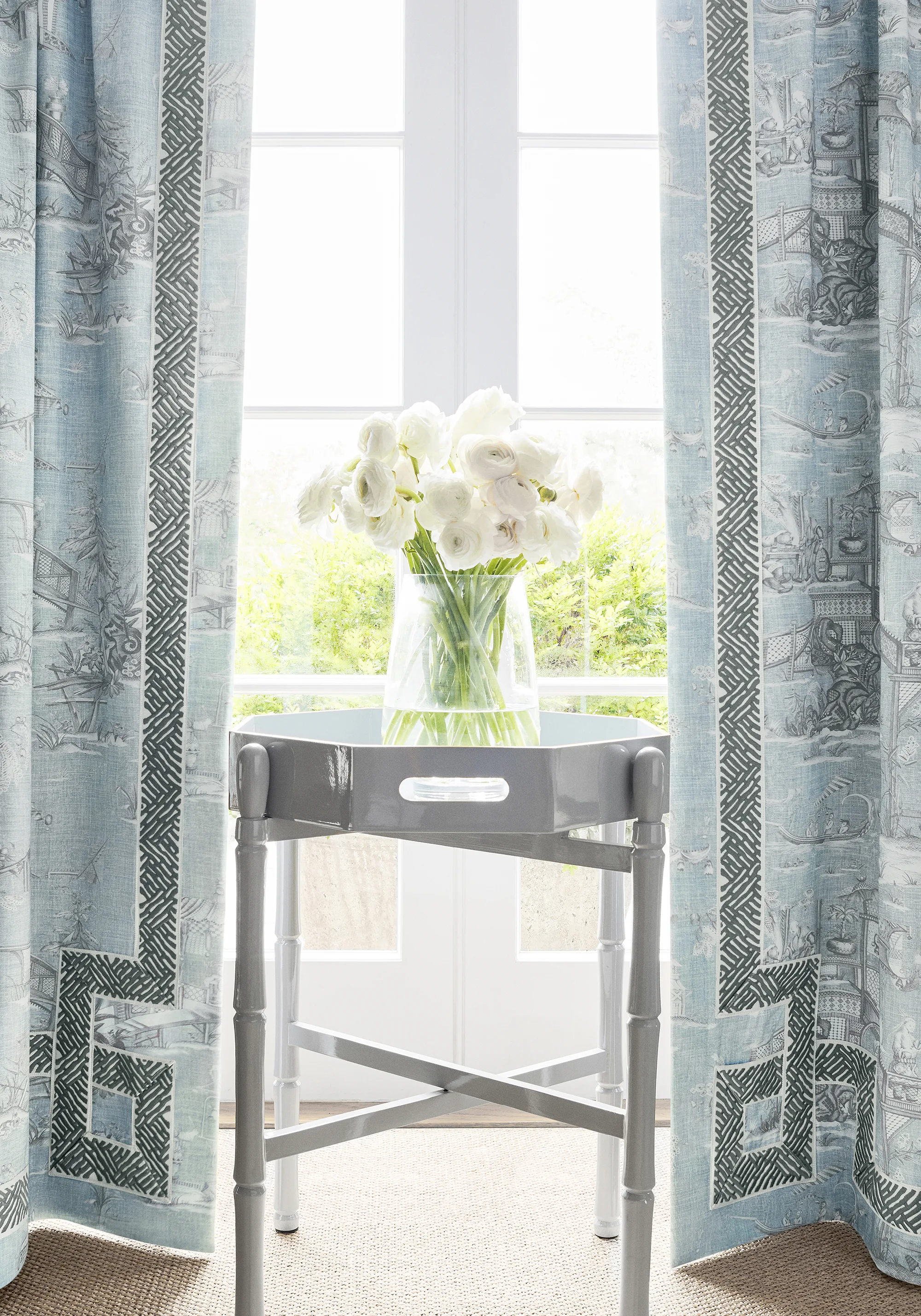 Thibaut Cobble Hill Tape in Platinum (E12019)