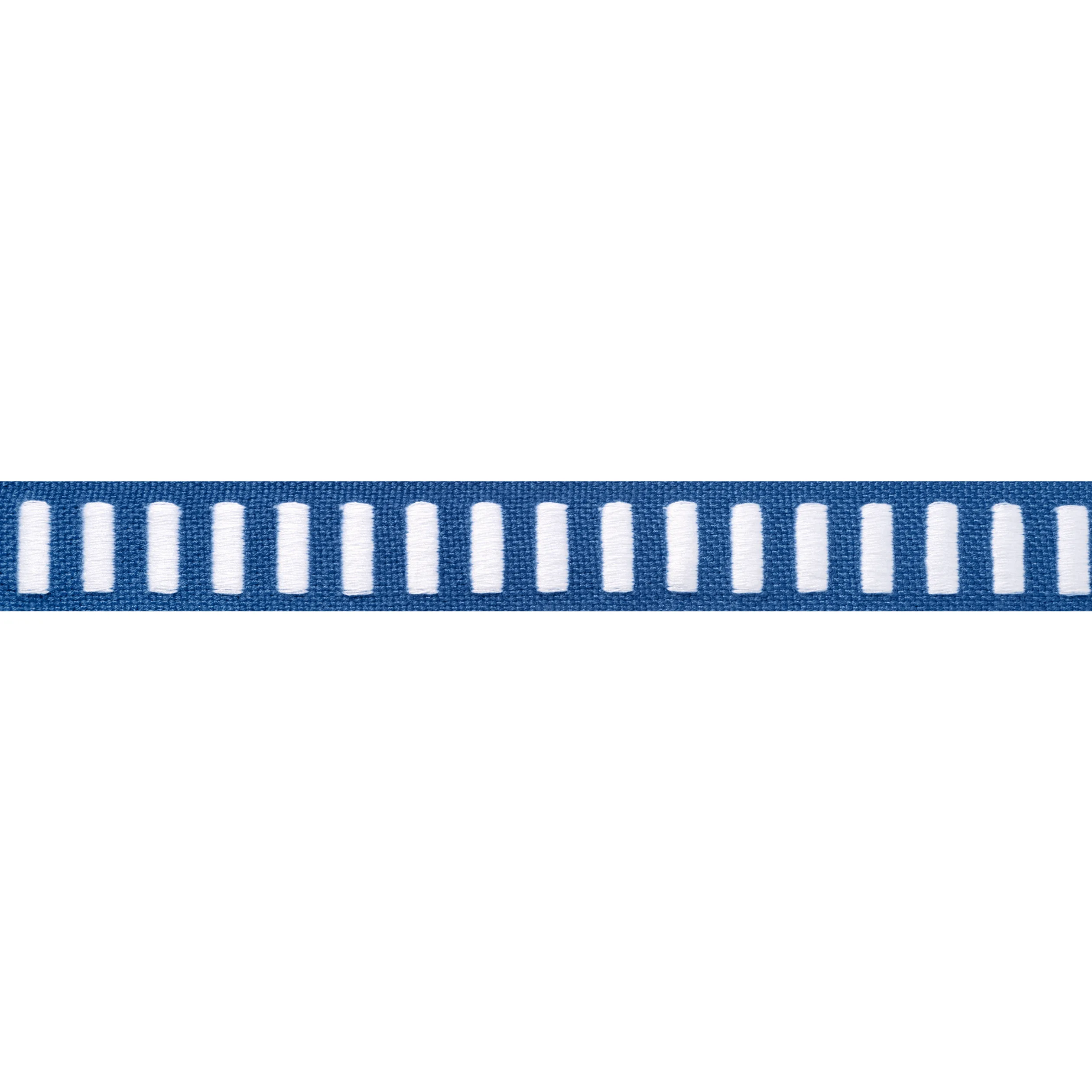 Thibaut Dash Tape in White on Bermuda (E12132)