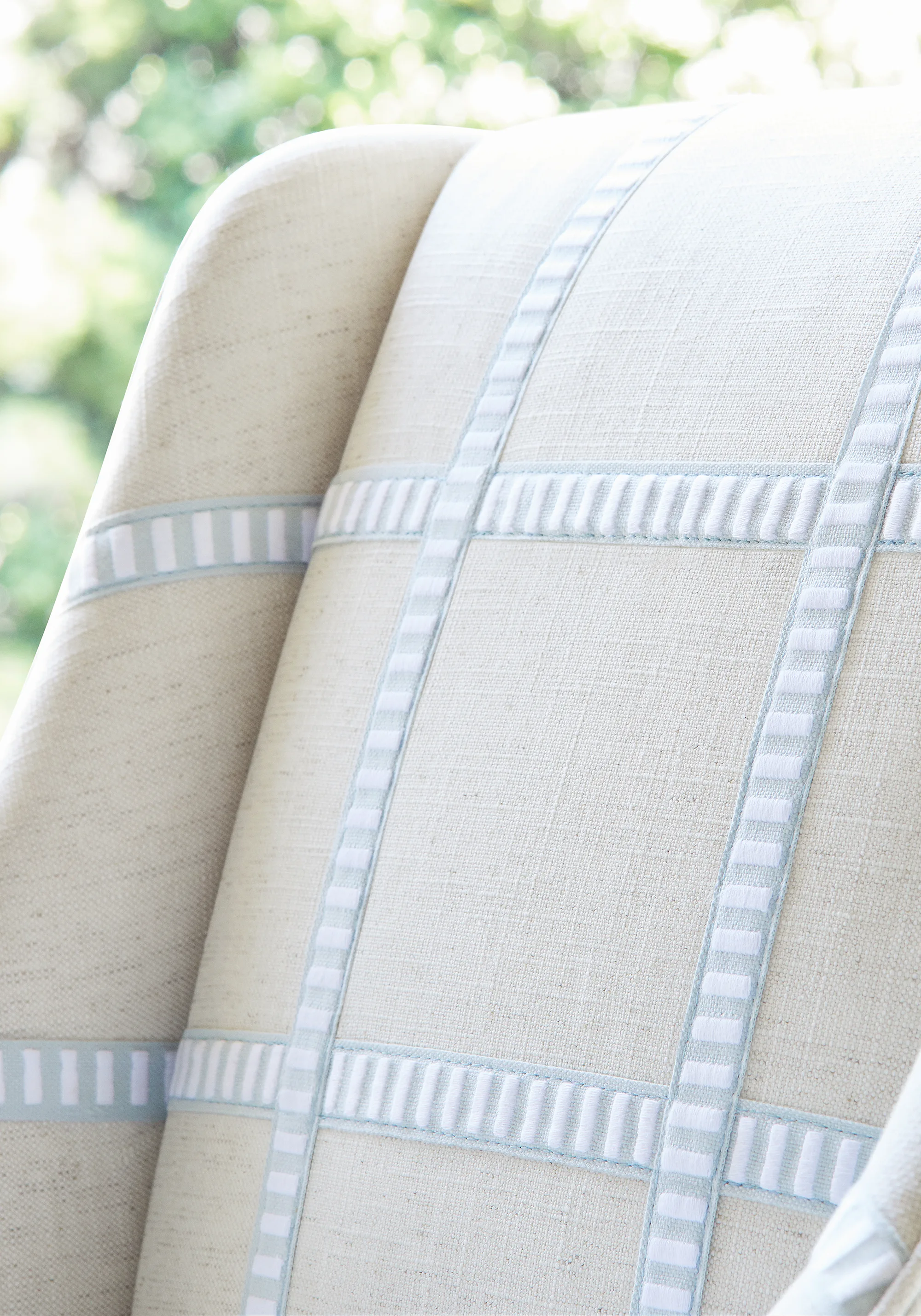 Thibaut Dash Tape in White on Mist (E12128)