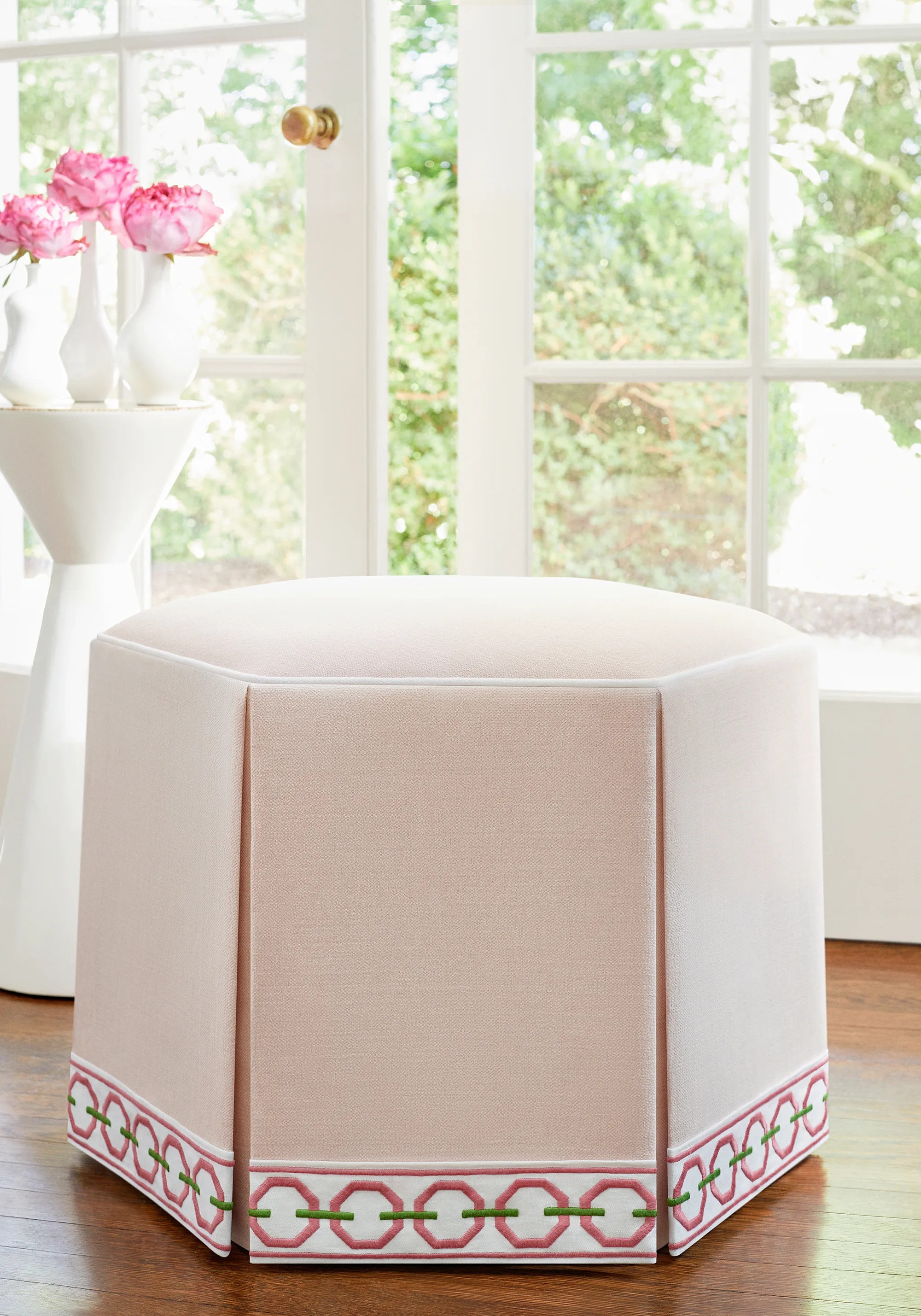 Thibaut Katonah Tape in Peony and Grass (E12164)
