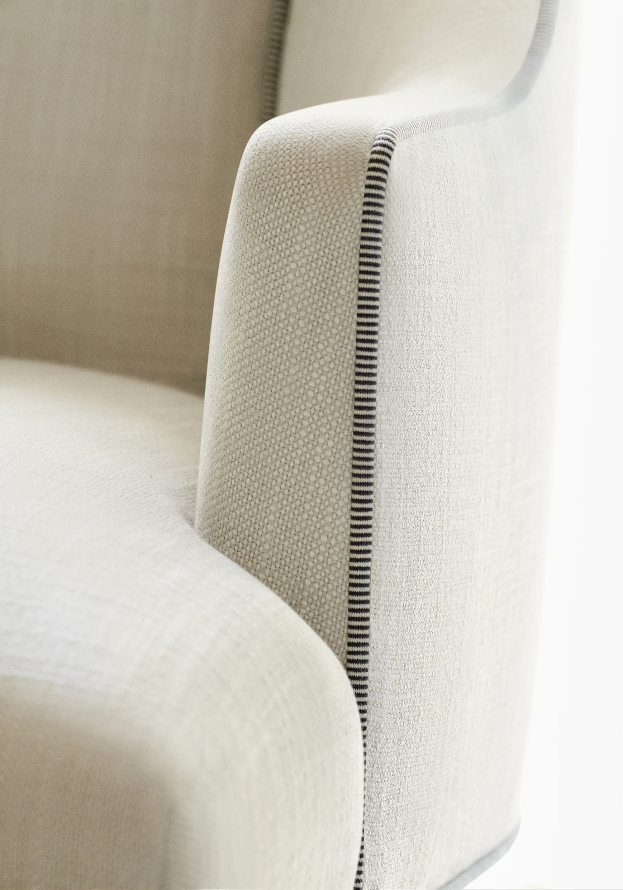 Thibaut Keaton Cord in Onyx (E12085)