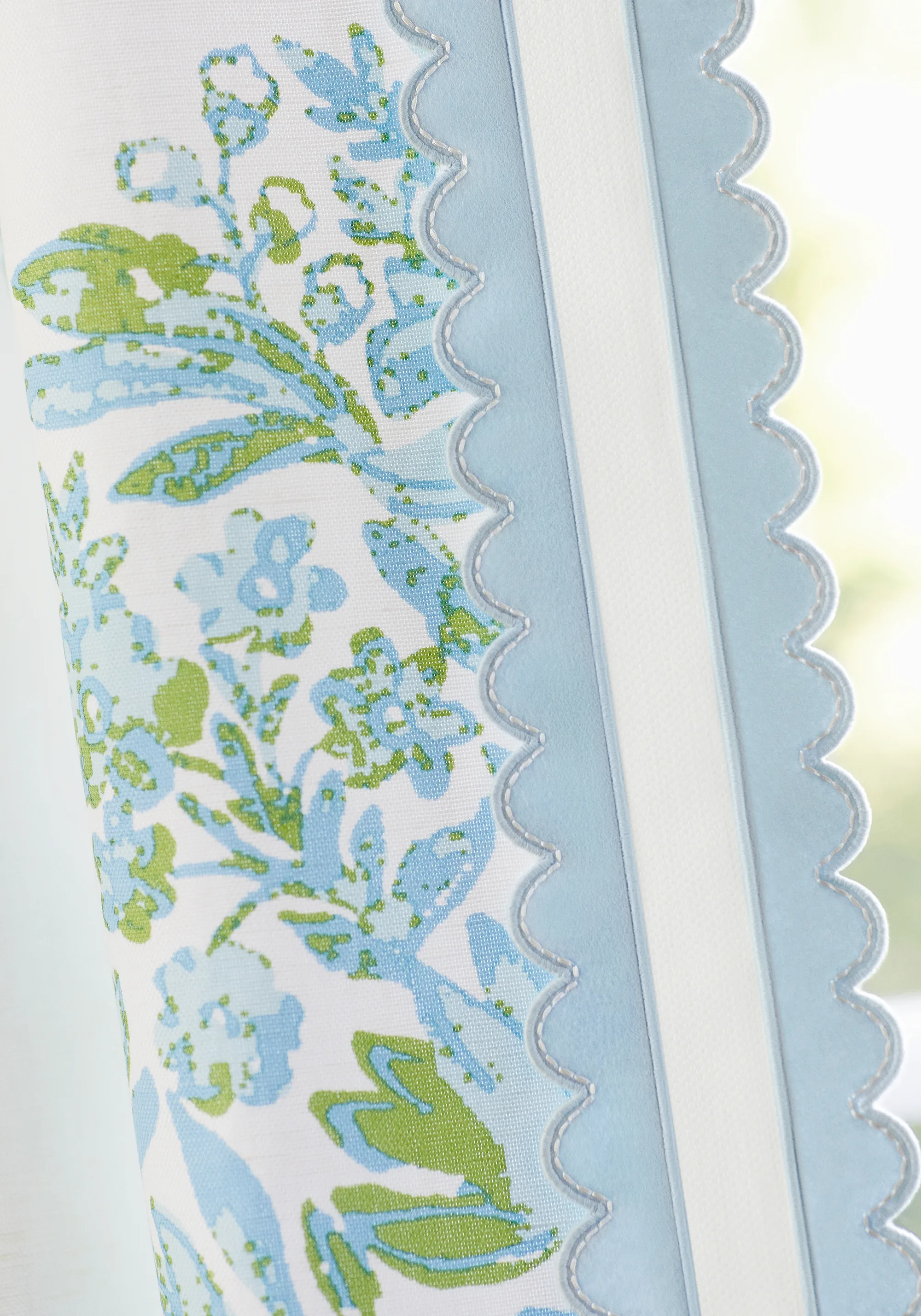 Thibaut Pippa Tape in Mist (E12144)