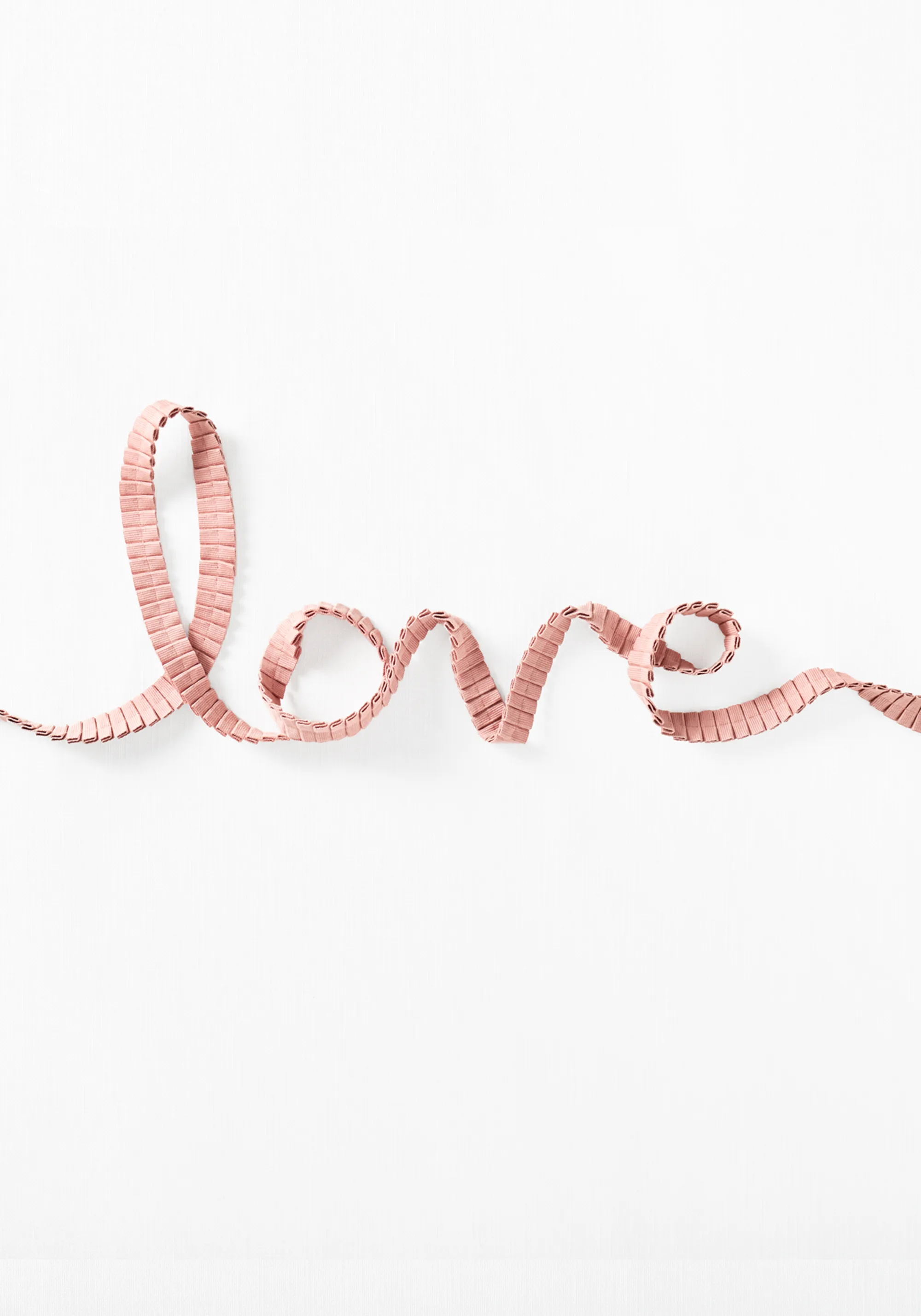 Thibaut Pleated Tape in Apricot (E12309)
