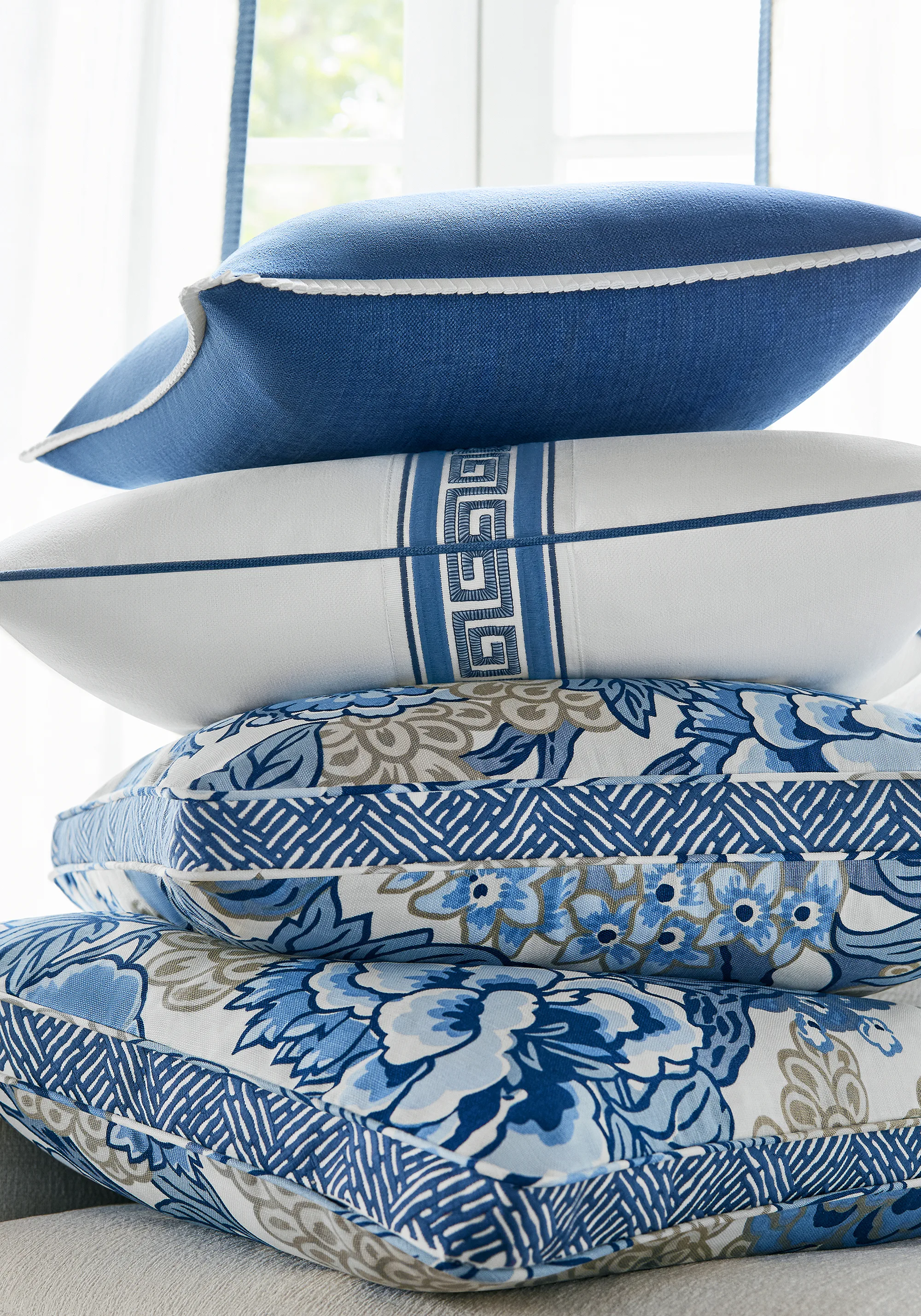 Thibaut Pleated Tape in Snow White (E12070)