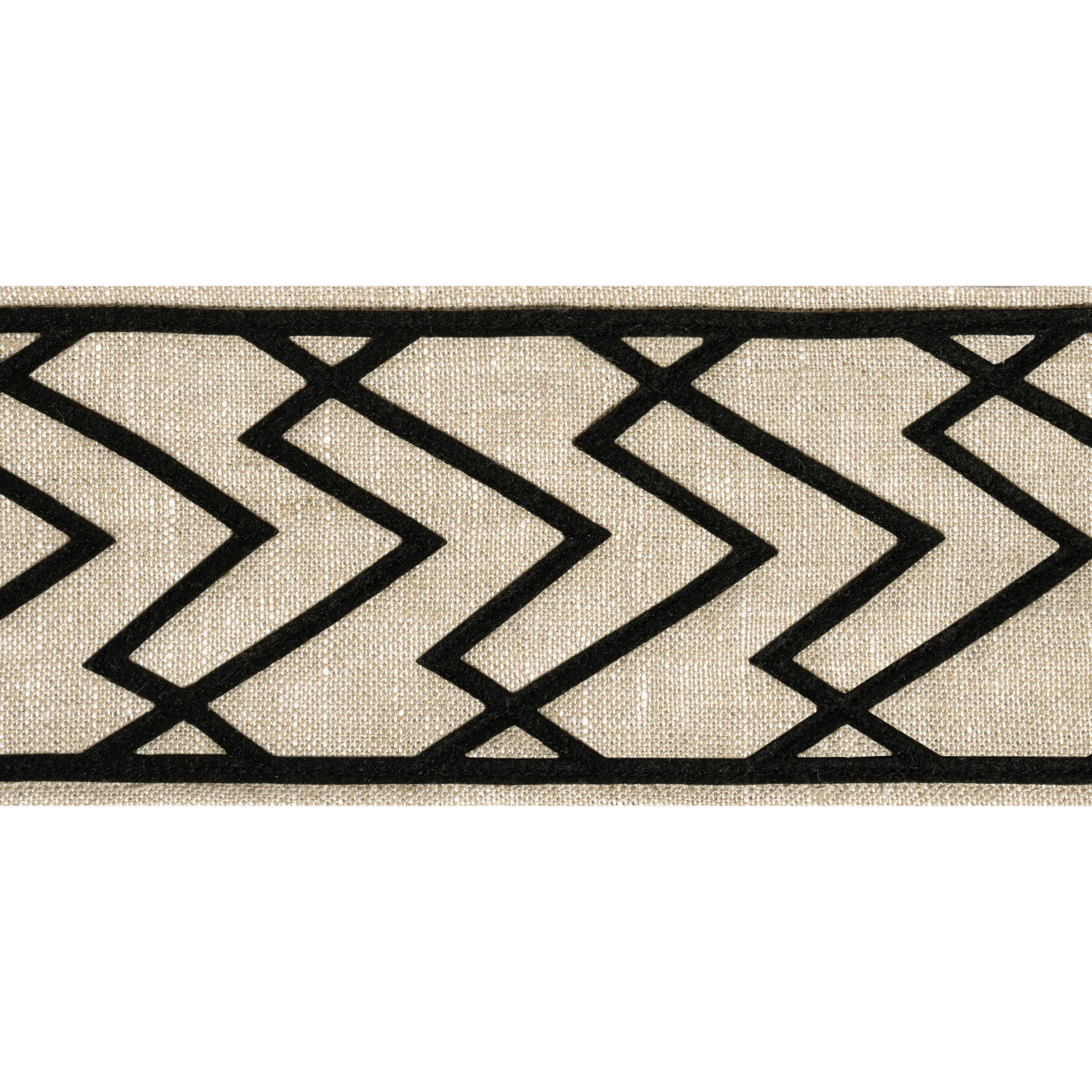 E12208 | Summit Applique Tape – Black on Linen